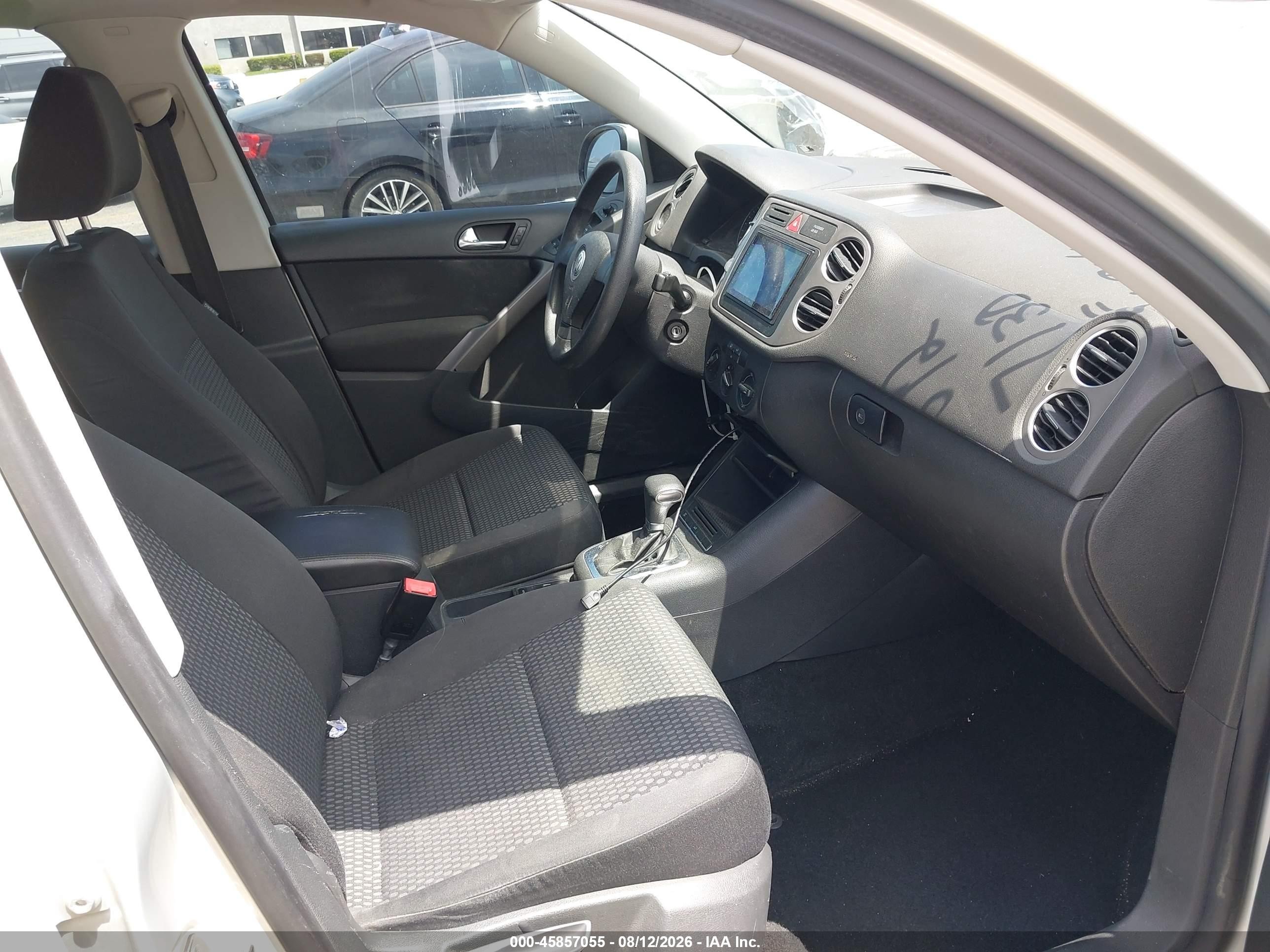 2009 Volkswagen Tiguan S/se/sel Silver vin: WVGAV75N09W516559