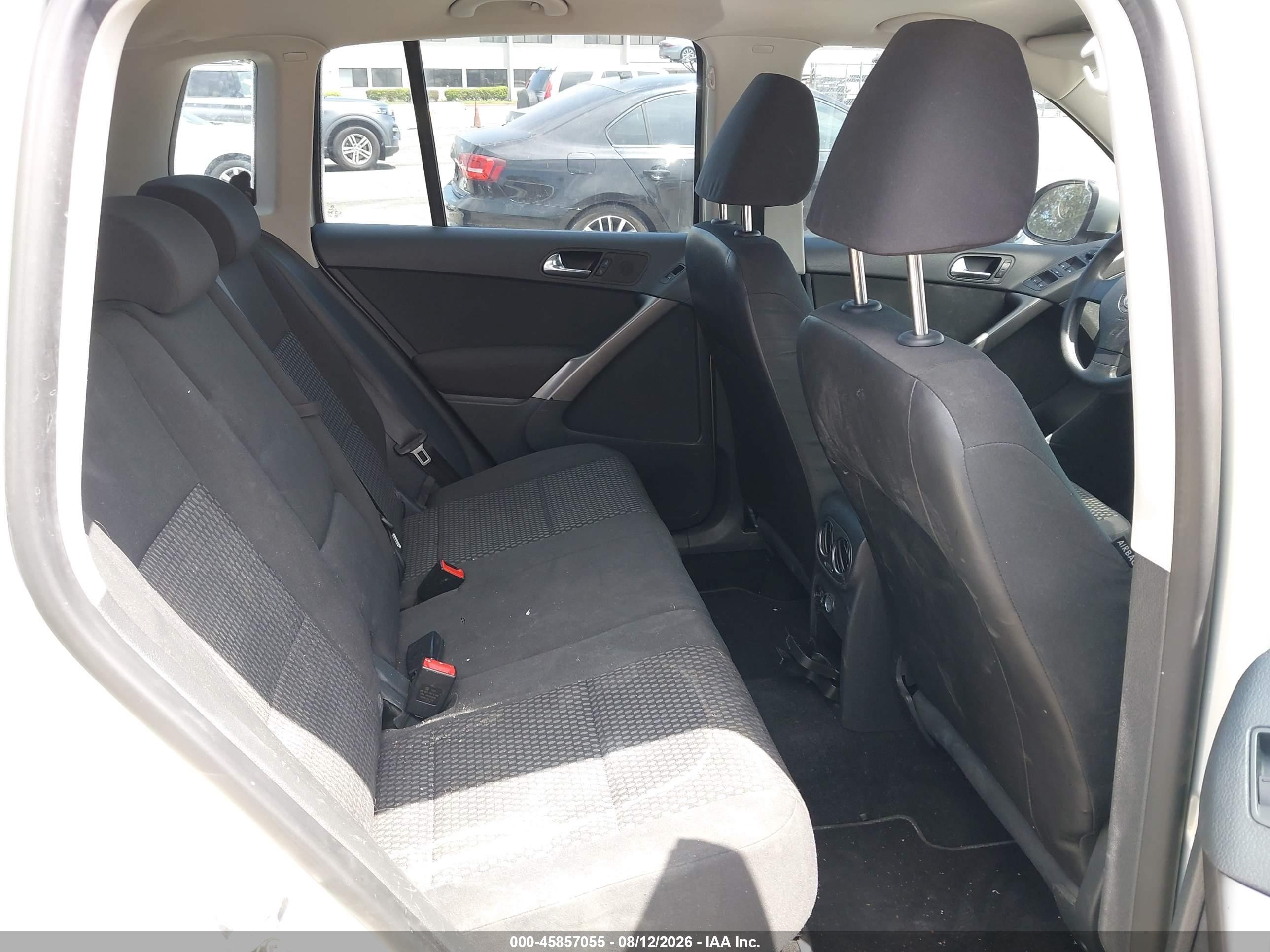 2009 Volkswagen Tiguan S/se/sel Silver vin: WVGAV75N09W516559