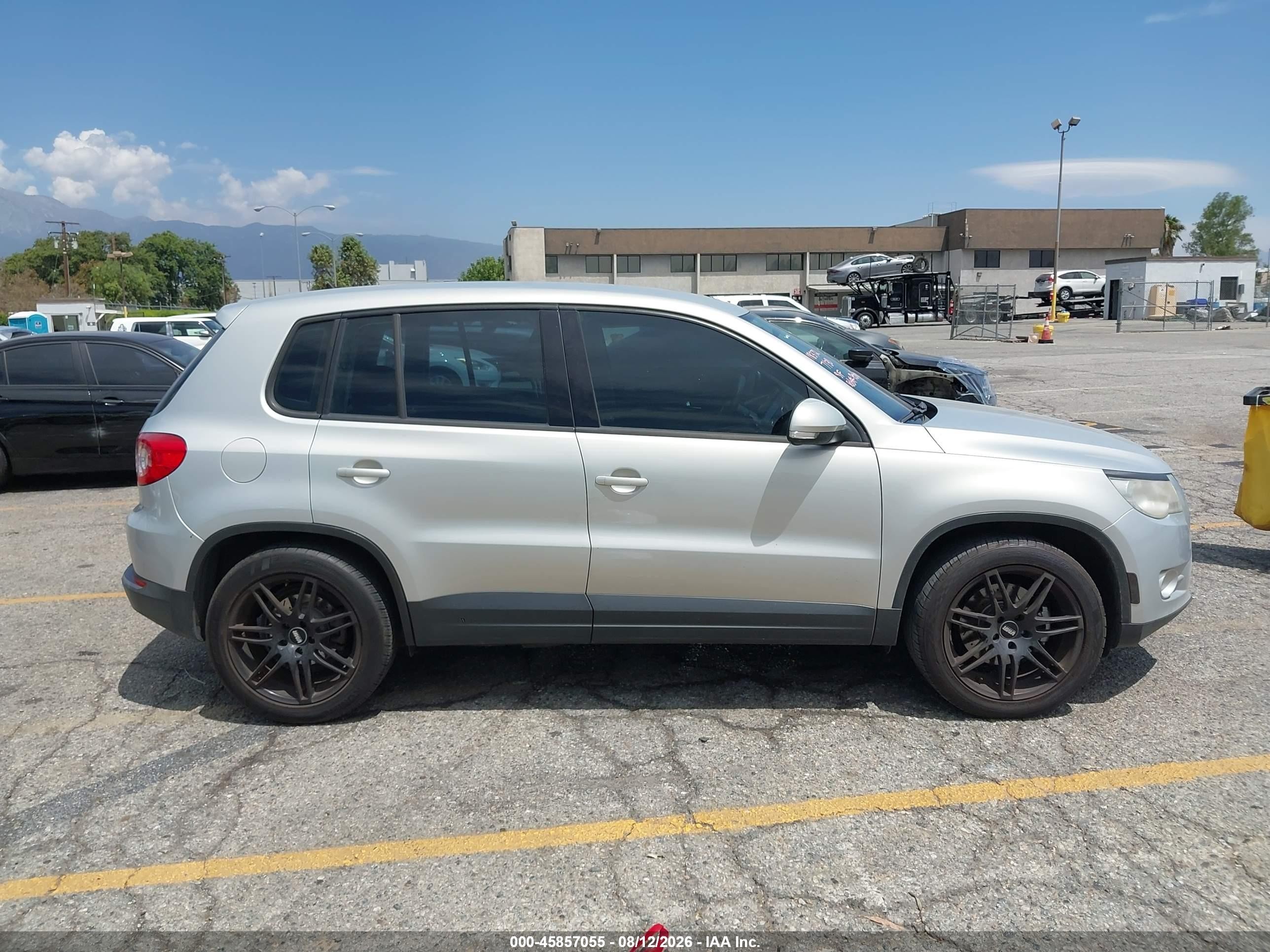 2009 Volkswagen Tiguan S/se/sel Silver vin: WVGAV75N09W516559