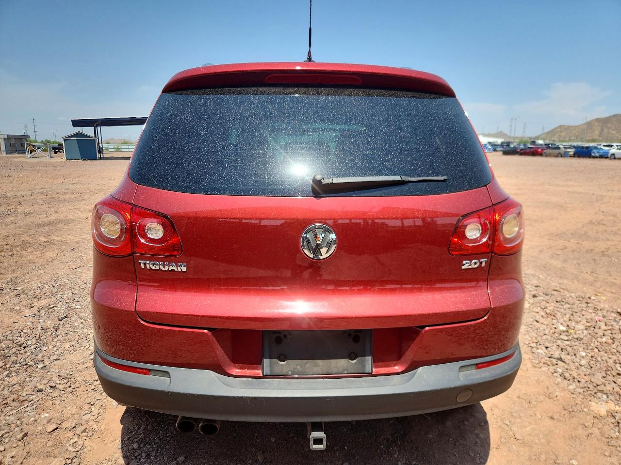 2009 Volkswagen Tiguan S Red vin: WVGAV75N19W526341