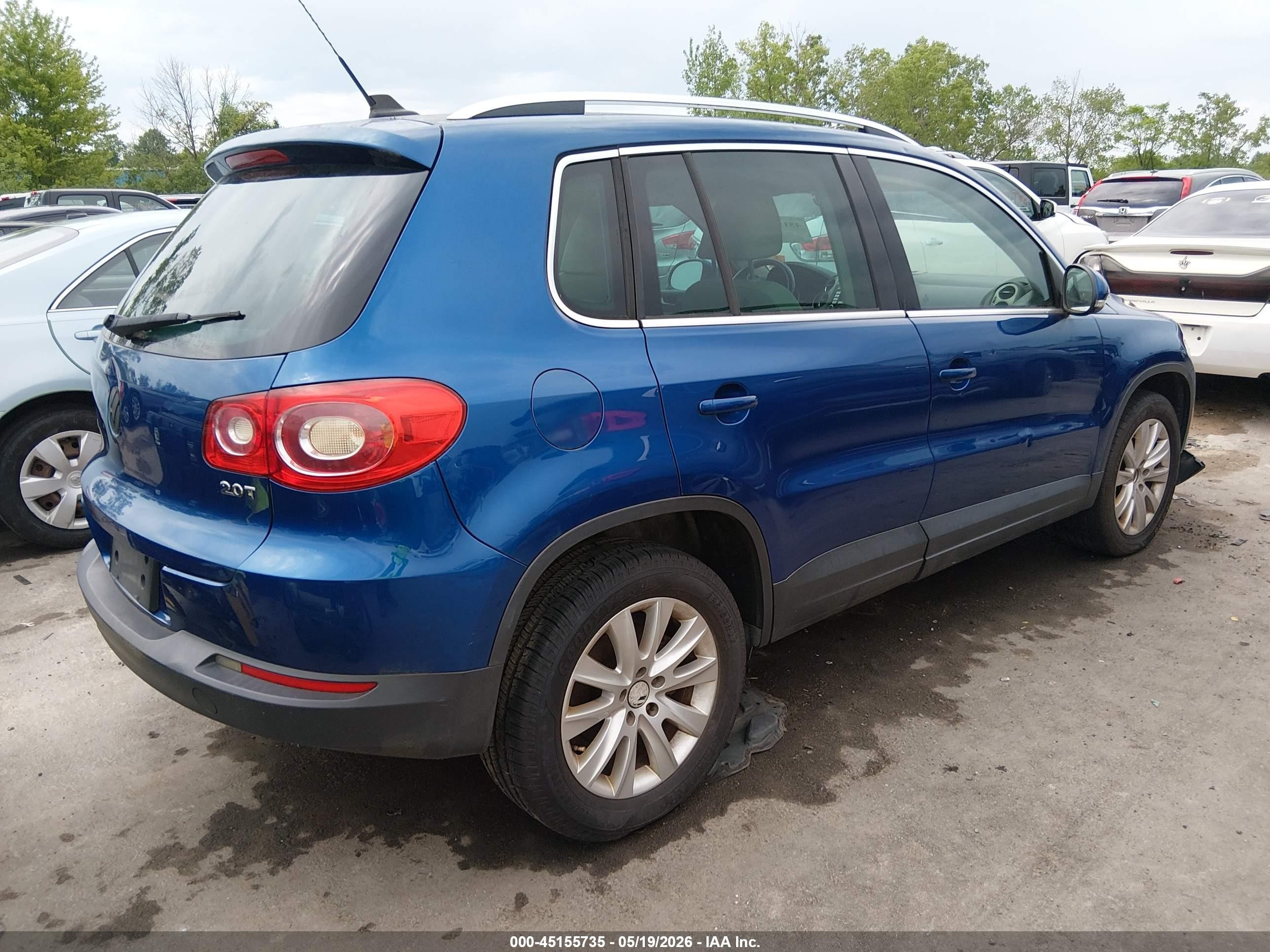 2009 Volkswagen Tiguan S/se/sel Blue vin: WVGAV75N39W003662