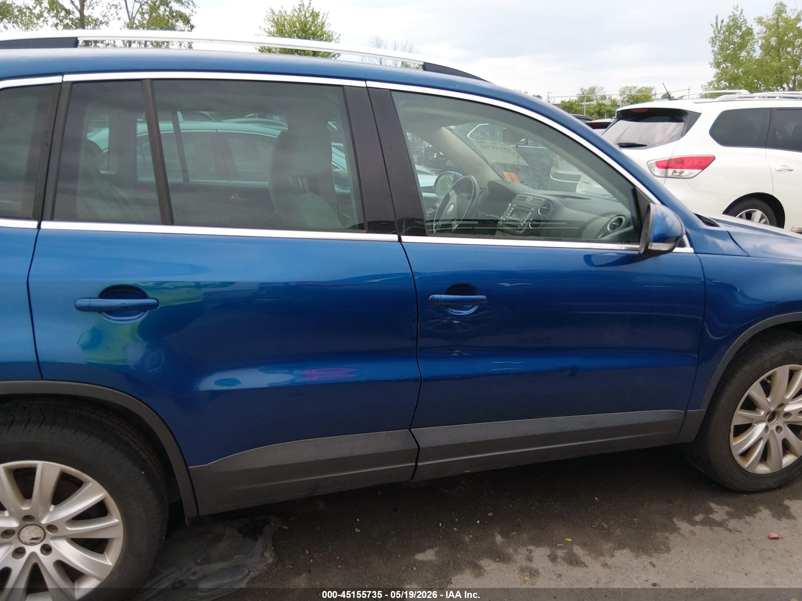 2009 Volkswagen Tiguan S/se/sel Blue vin: WVGAV75N39W003662