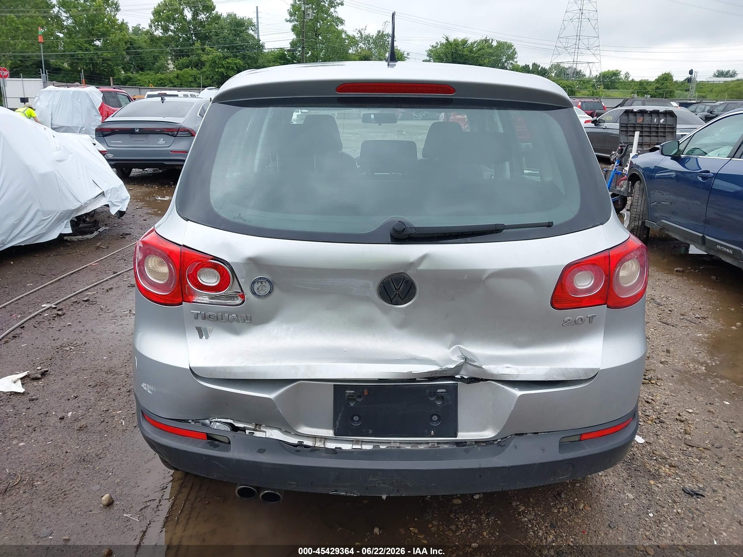 2009 Volkswagen Tiguan S/se/sel Silver vin: WVGAV75N59W002643