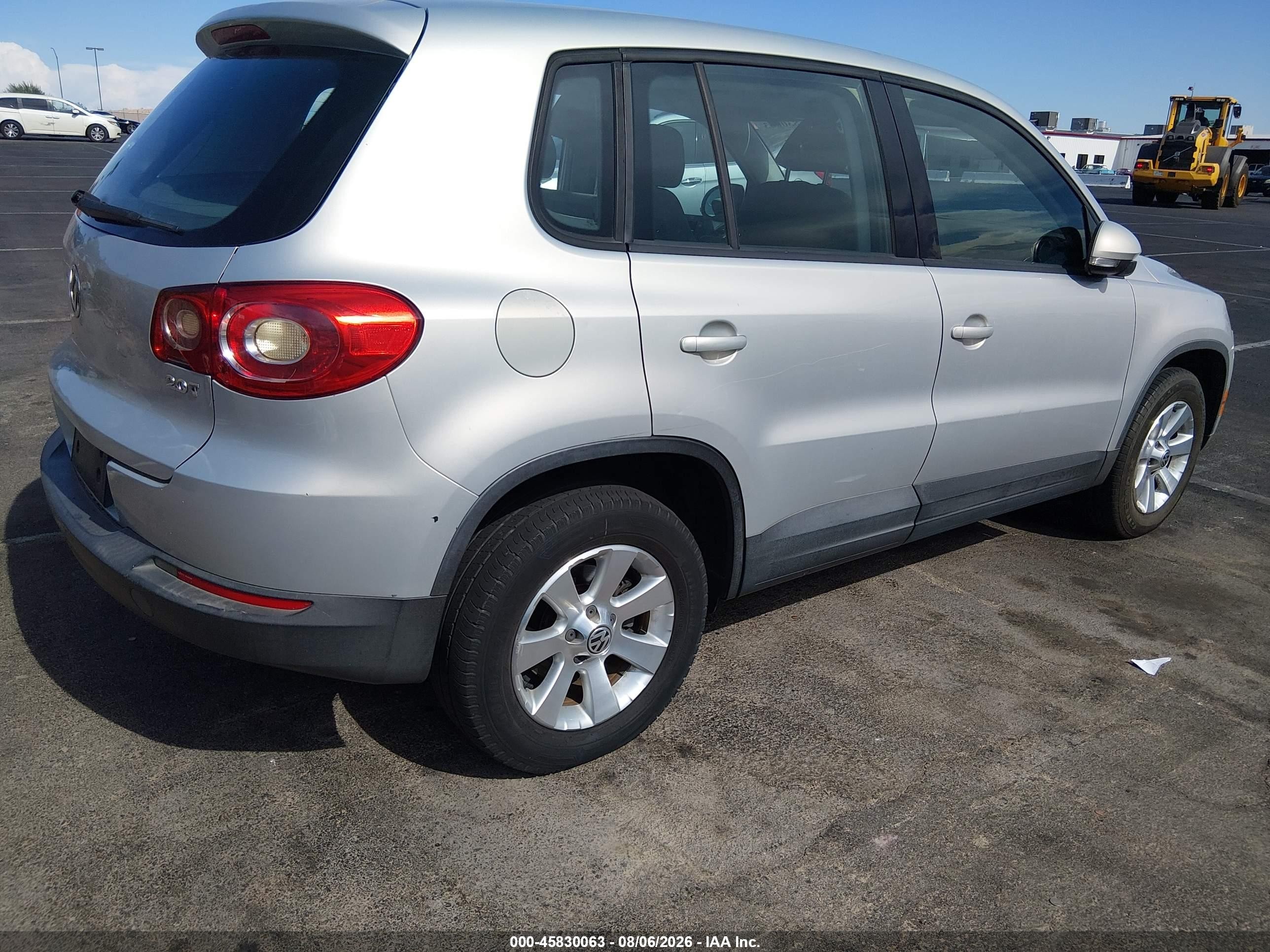 2009 Volkswagen Tiguan S/se/sel Silver vin: WVGAV75N69W514122