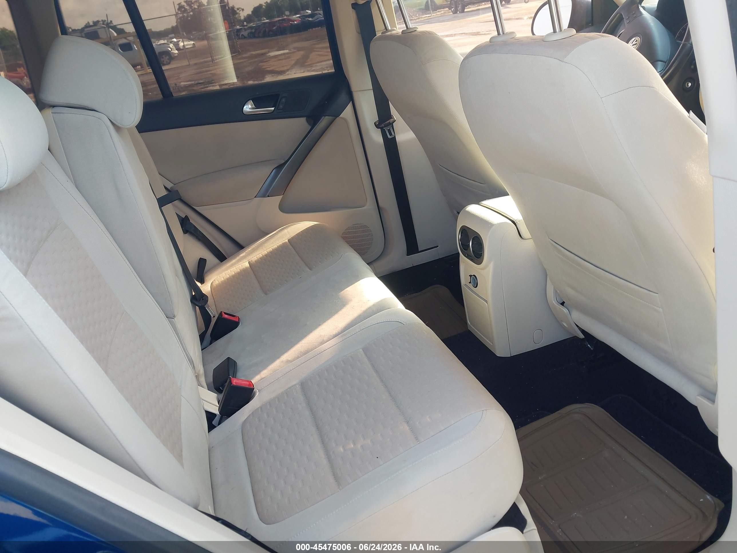 2009 Volkswagen Tiguan S/se/sel Blue vin: WVGAV75NX9W004680
