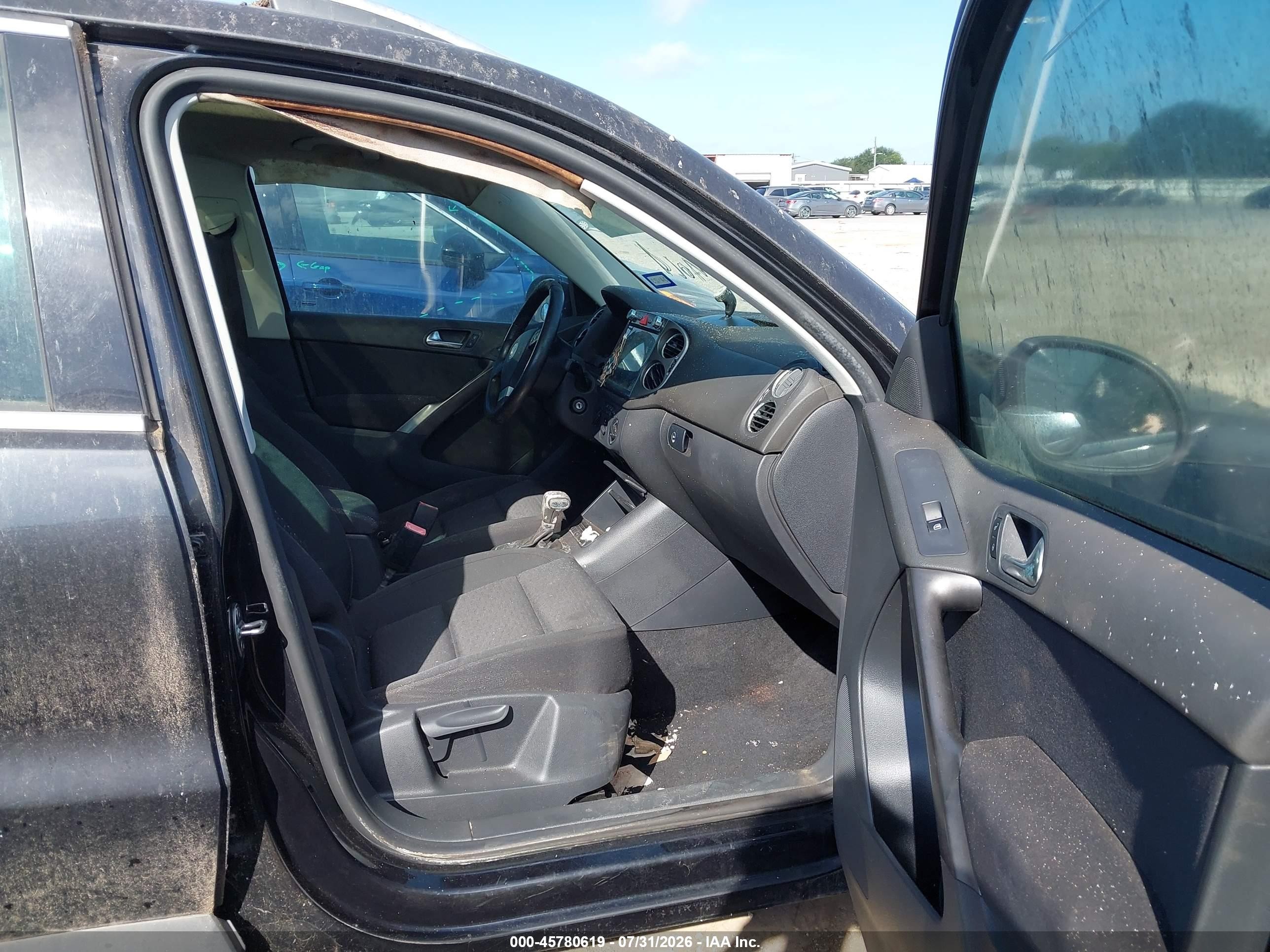 2009 Volkswagen Tiguan Se Black vin: WVGAV75NX9W526533