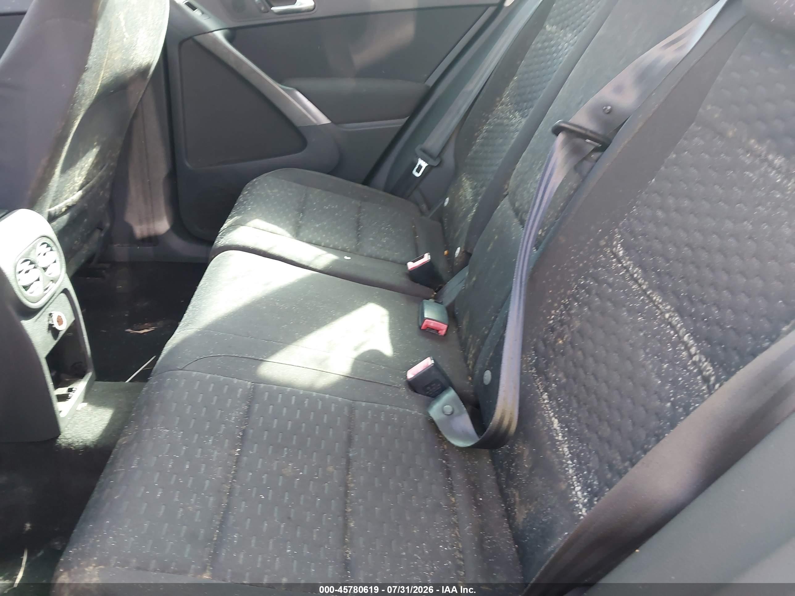 2009 Volkswagen Tiguan Se Black vin: WVGAV75NX9W526533