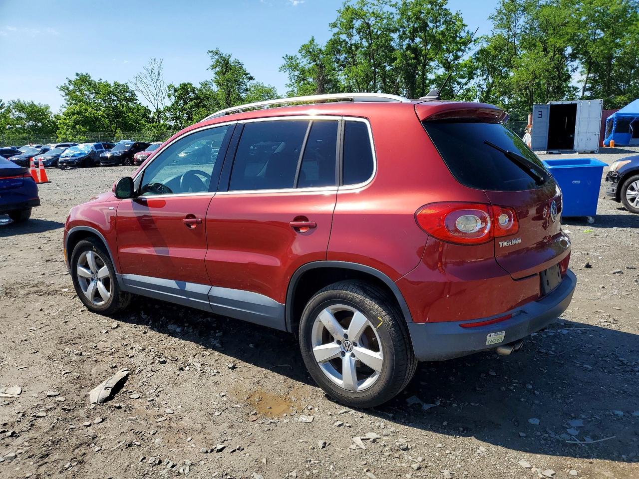 2010 Volkswagen Tiguan S Red vin: WVGAV7AX0AW001721