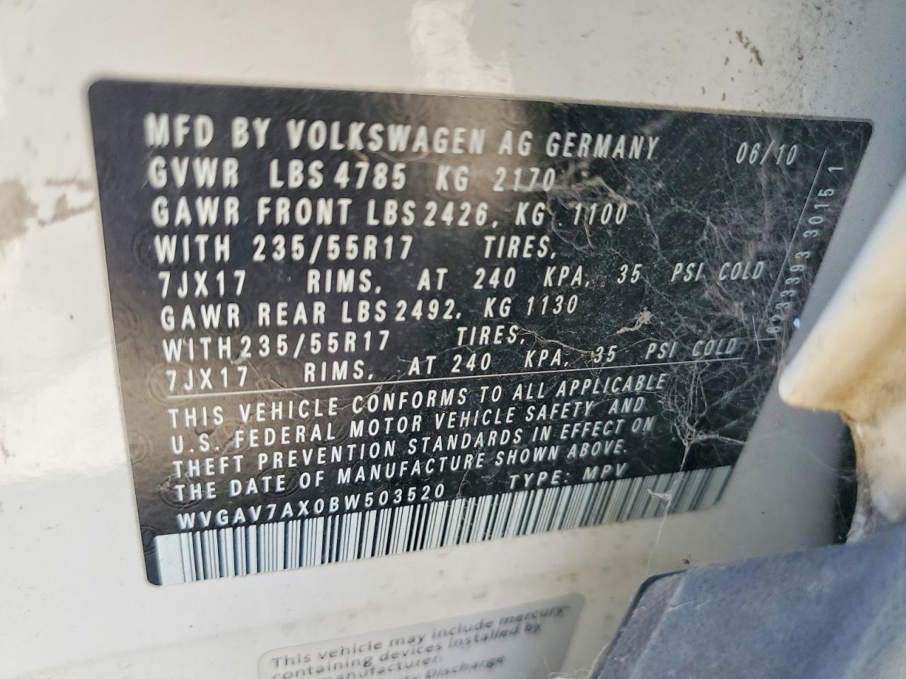 2011 Volkswagen Tiguan S White vin: WVGAV7AX0BW503520