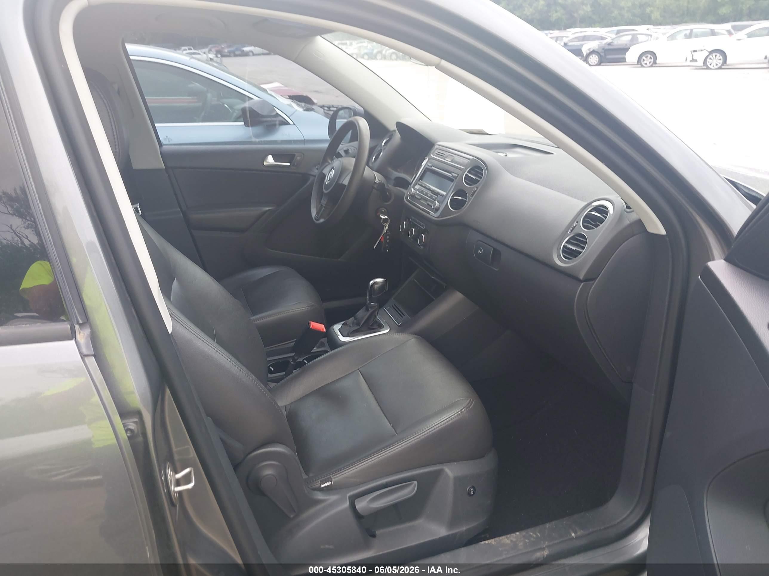 2012 Volkswagen Tiguan S Gray vin: WVGAV7AX0CW006372