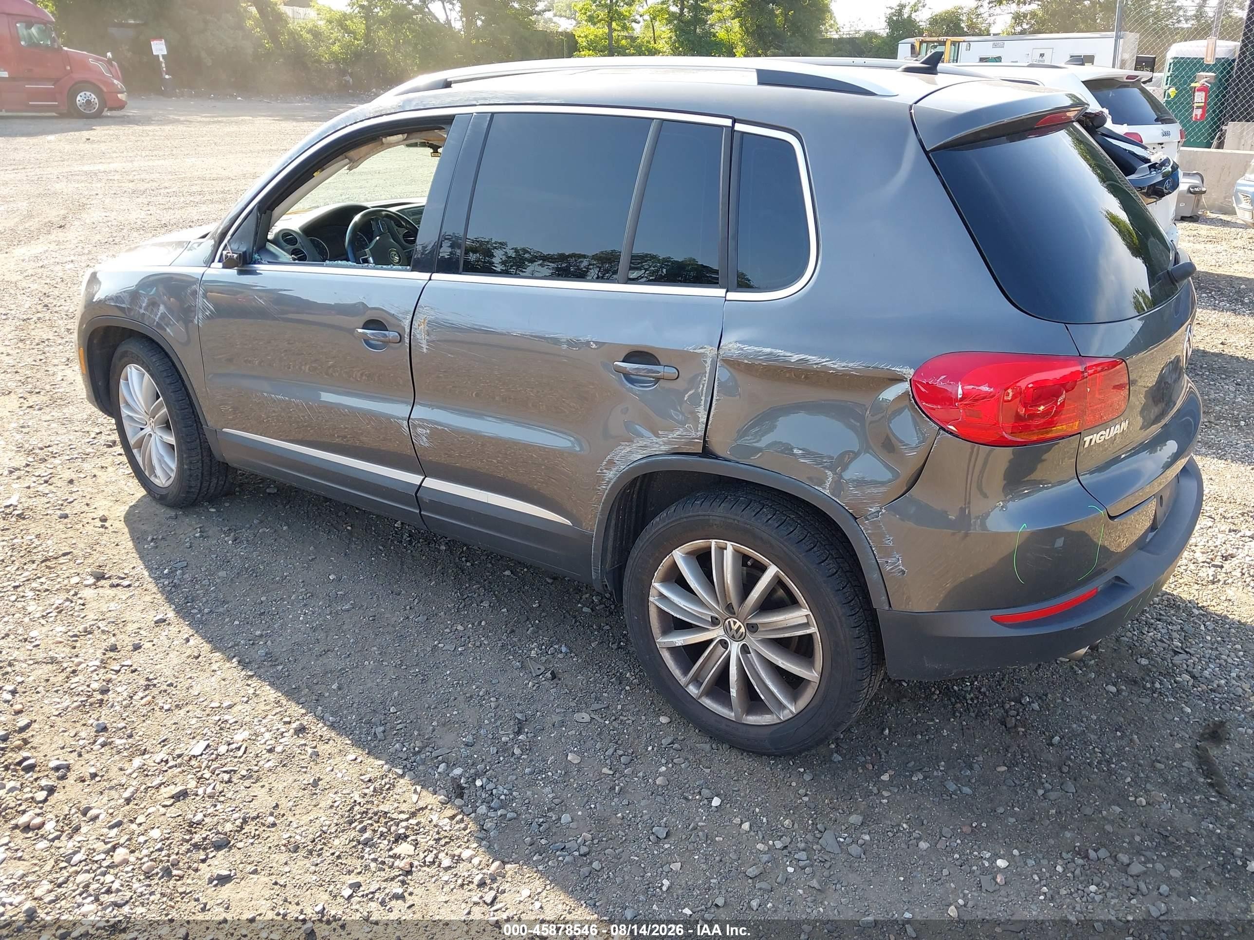 2012 Volkswagen Tiguan Se Gray vin: WVGAV7AX0CW088393