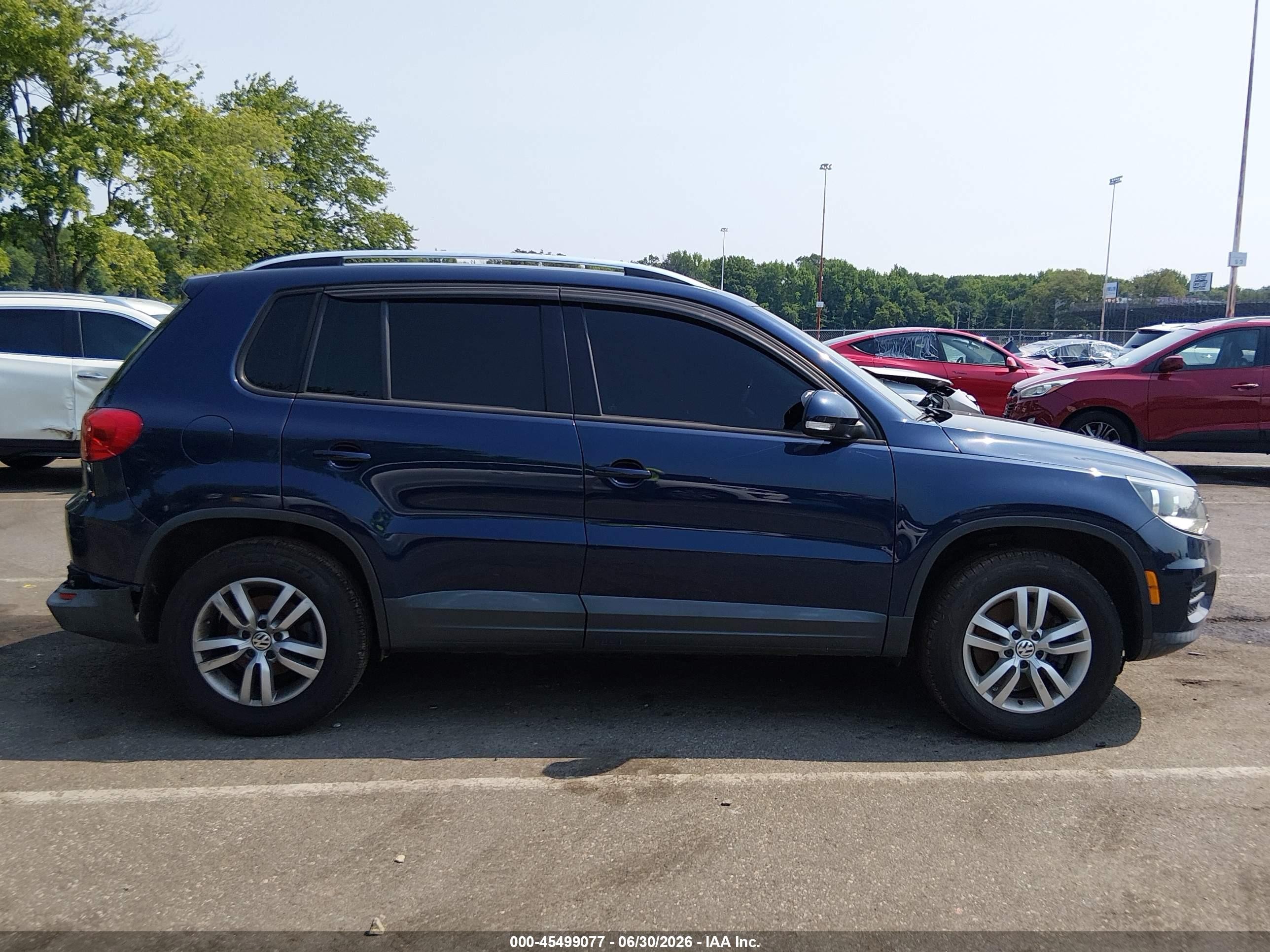 2012 Volkswagen Tiguan S Dark Blue vin: WVGAV7AX0CW546532