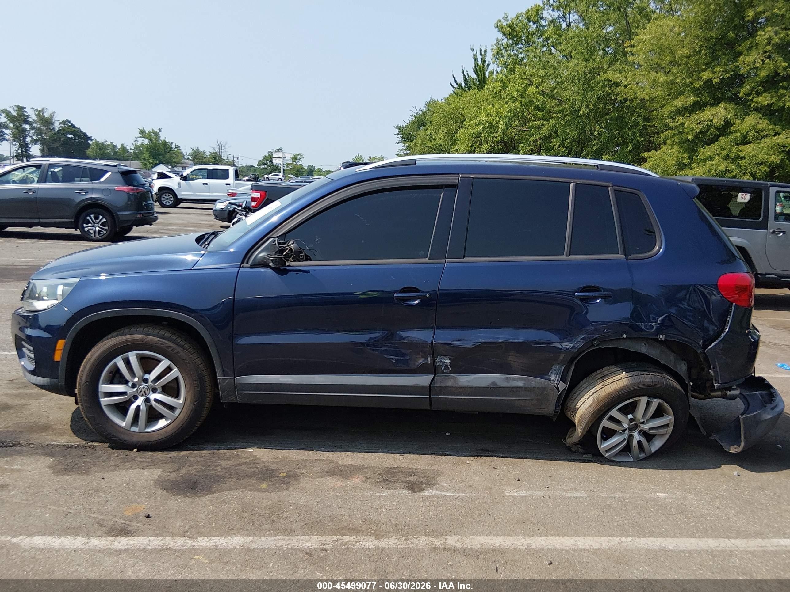 2012 Volkswagen Tiguan S Dark Blue vin: WVGAV7AX0CW546532