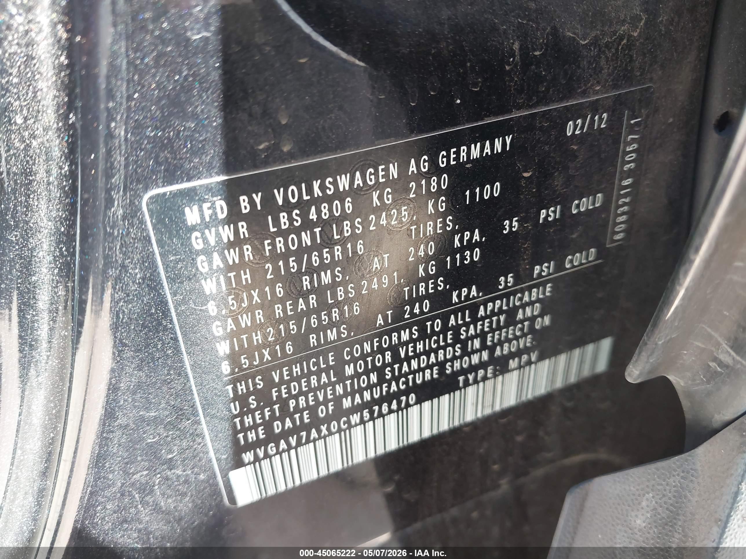 2012 Volkswagen Tiguan Le Gray vin: WVGAV7AX0CW576470