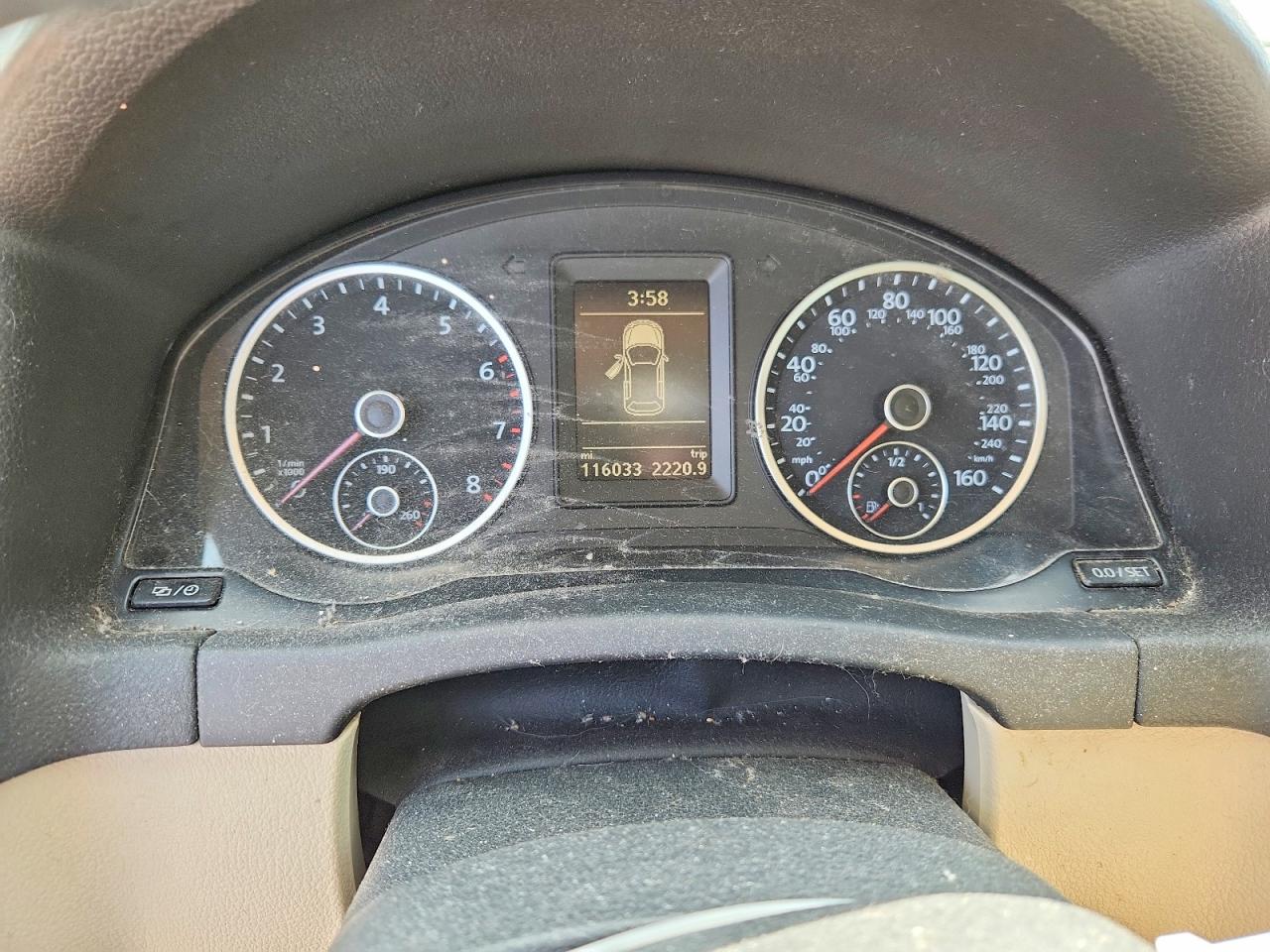 2015 Volkswagen Tiguan S Silver vin: WVGAV7AX0FW563125