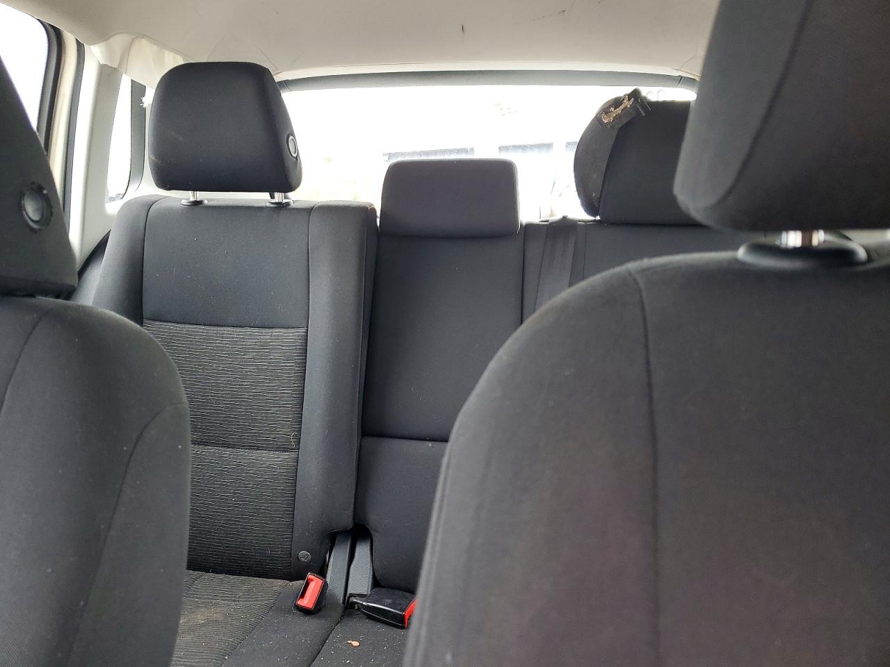 2015 Volkswagen Tiguan S Серебряный vin: WVGAV7AX0FW594505