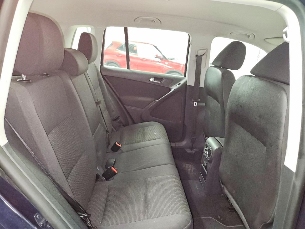 2015 Volkswagen Tiguan S Blue vin: WVGAV7AX0FW595475