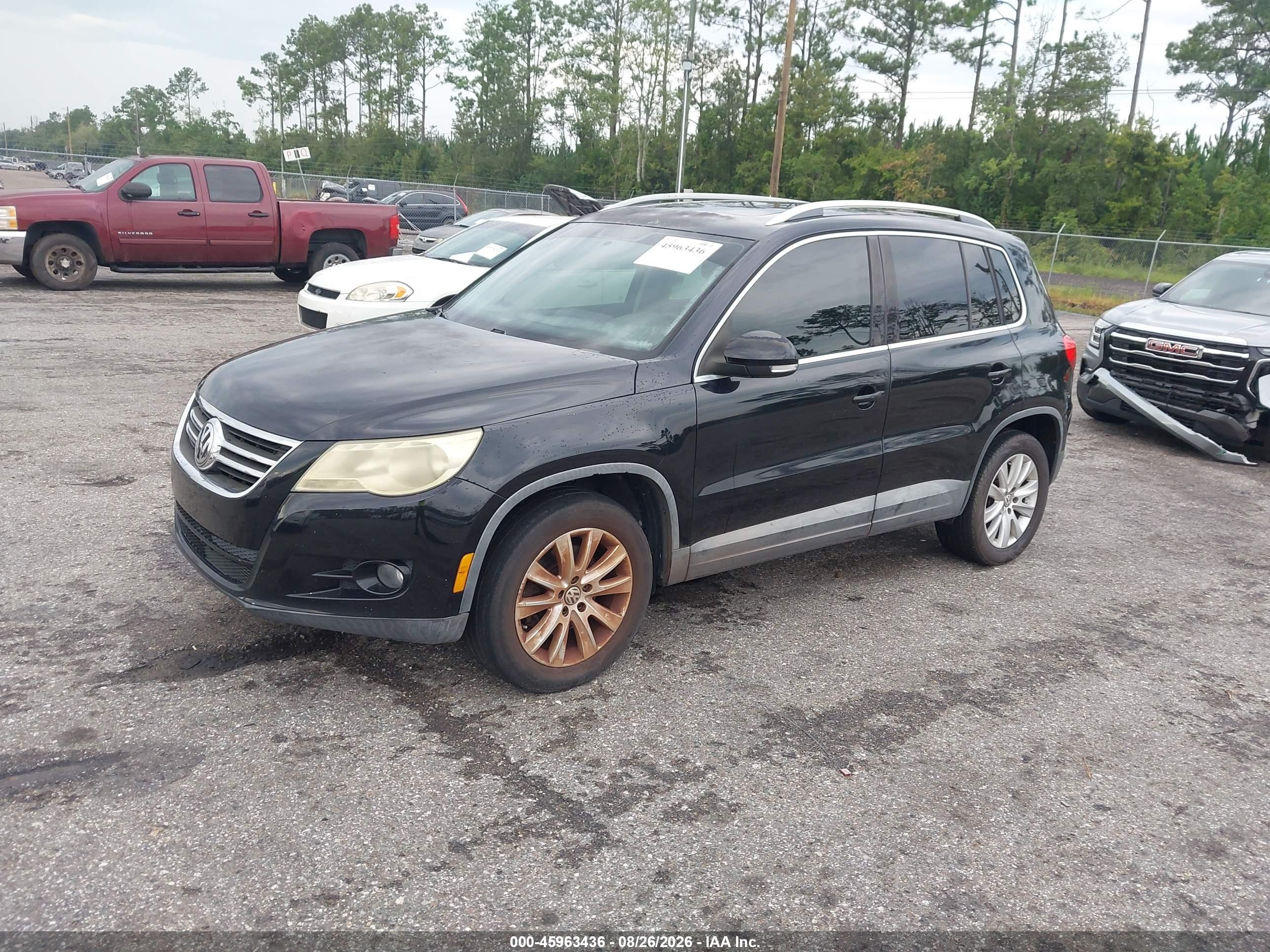 2010 Volkswagen Tiguan Se Black vin: WVGAV7AX1AW510071