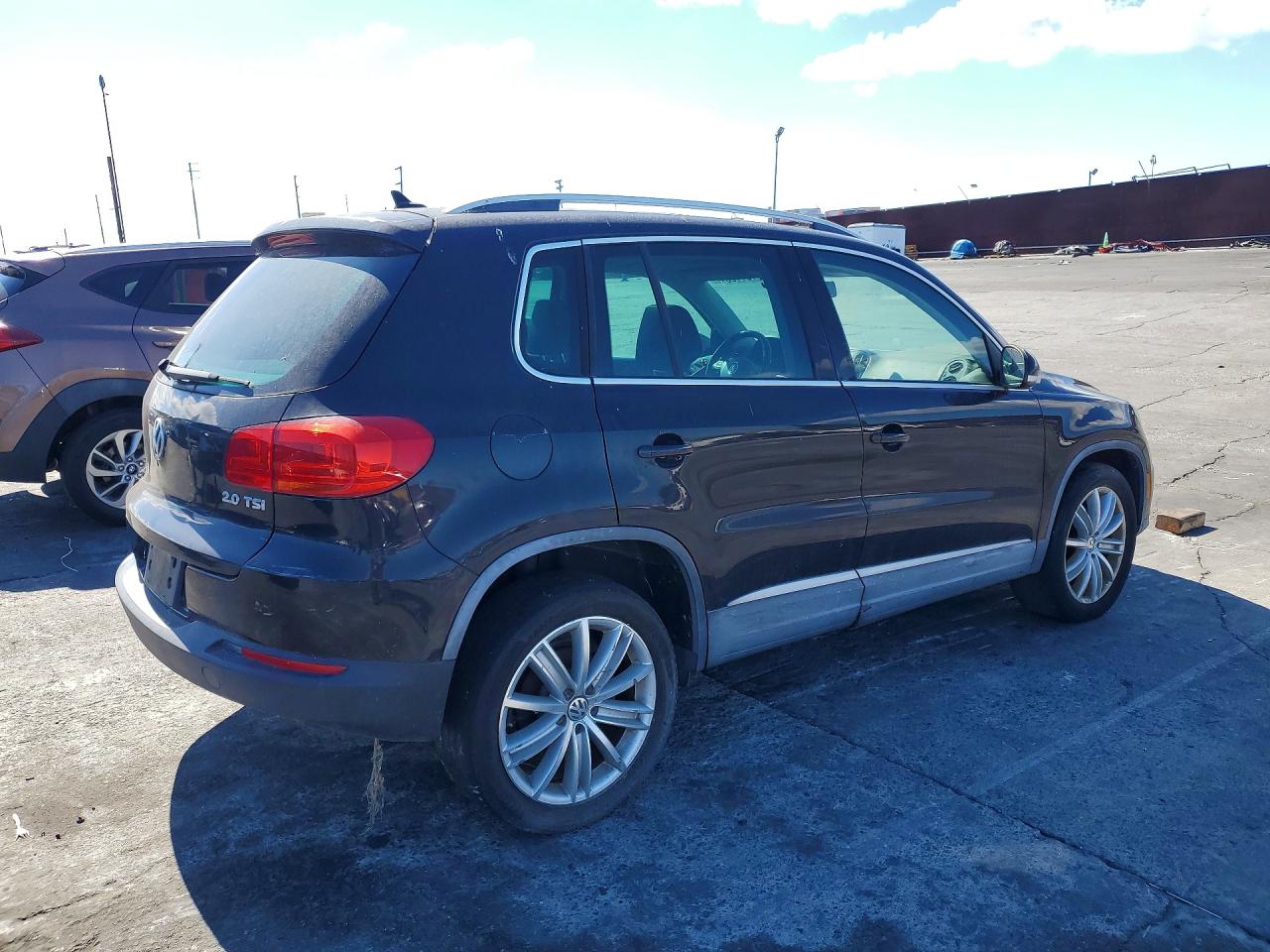 2012 Volkswagen Tiguan S Black vin: WVGAV7AX1CW545342