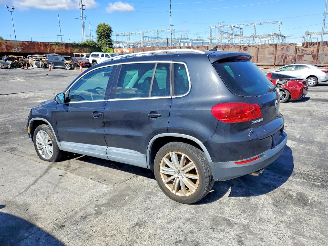 2012 Volkswagen Tiguan S Black vin: WVGAV7AX1CW545342
