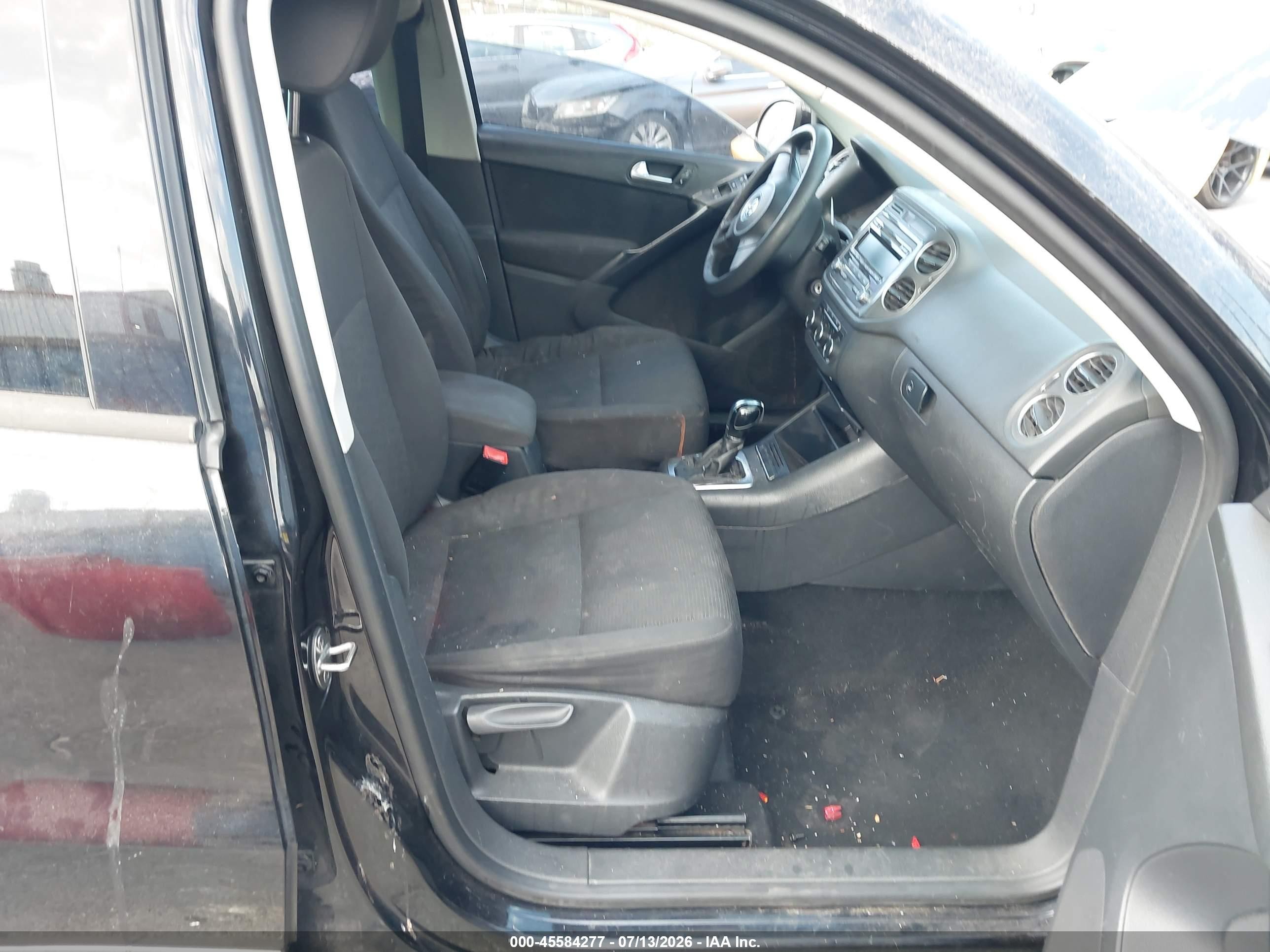 2012 Volkswagen Tiguan S Black vin: WVGAV7AX1CW567146