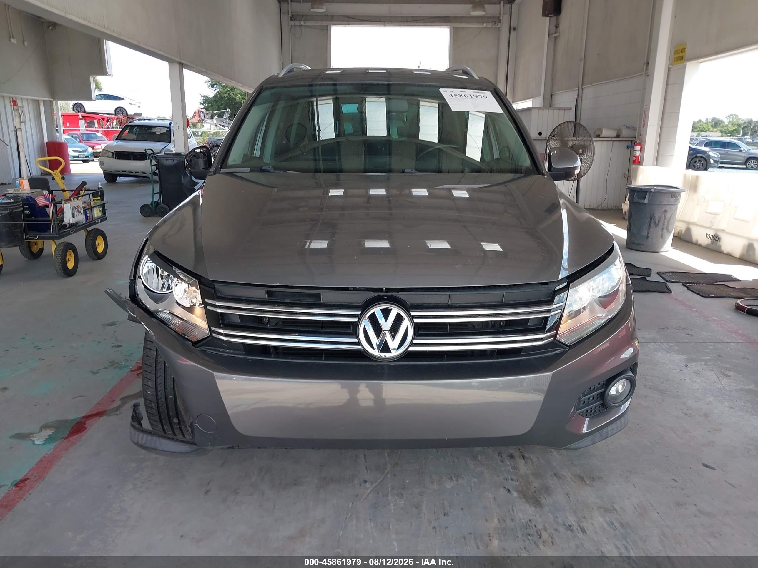 2013 Volkswagen Tiguan Se Gray vin: WVGAV7AX1DW023005
