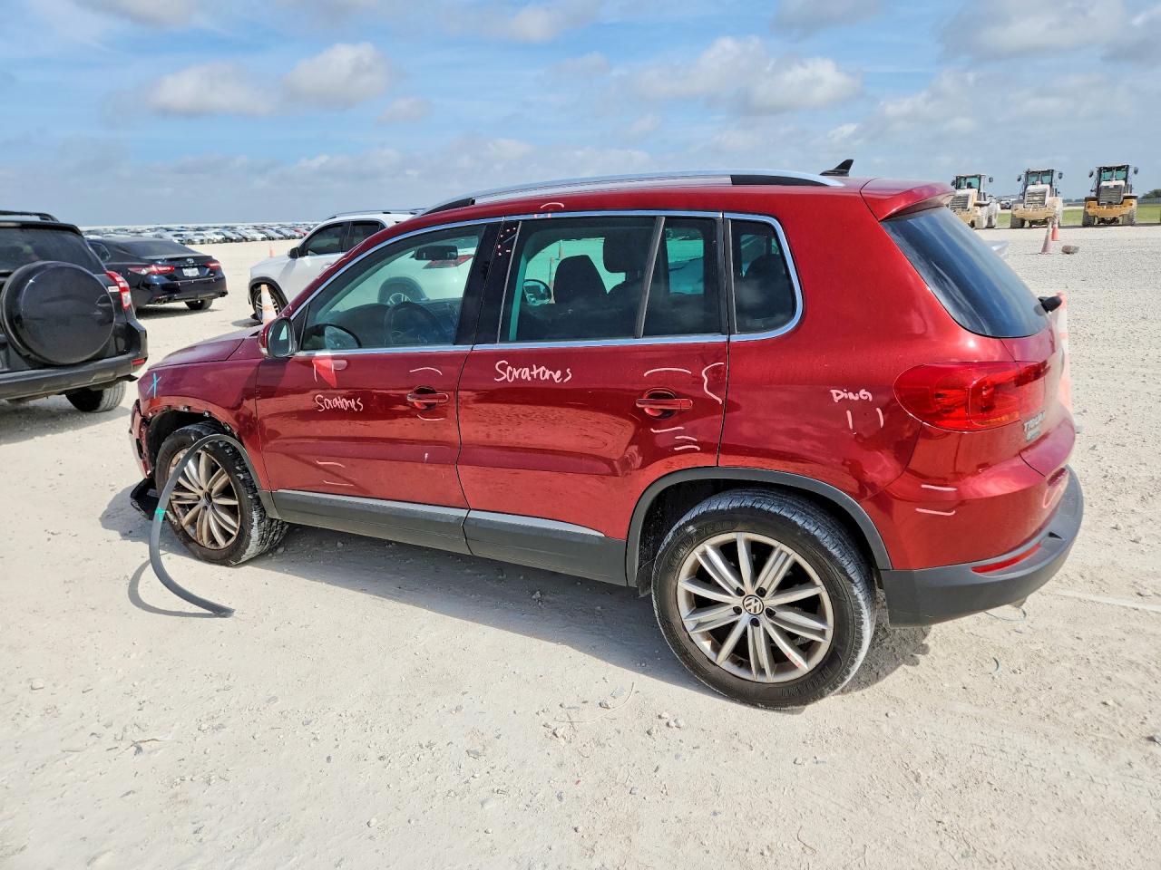 2013 Volkswagen Tiguan S Red vin: WVGAV7AX1DW026082