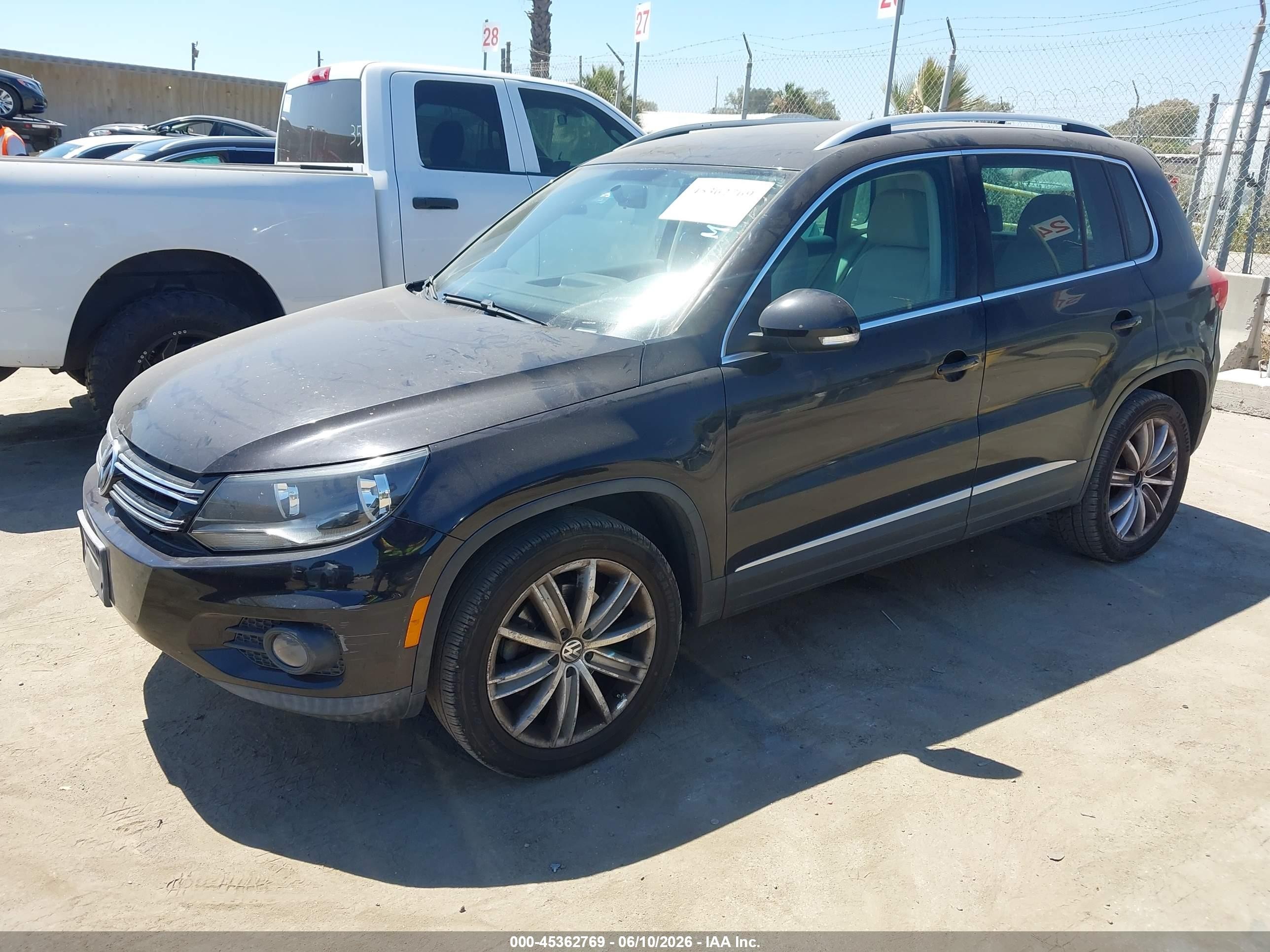 2013 Volkswagen Tiguan Se Черный vin: WVGAV7AX1DW515095