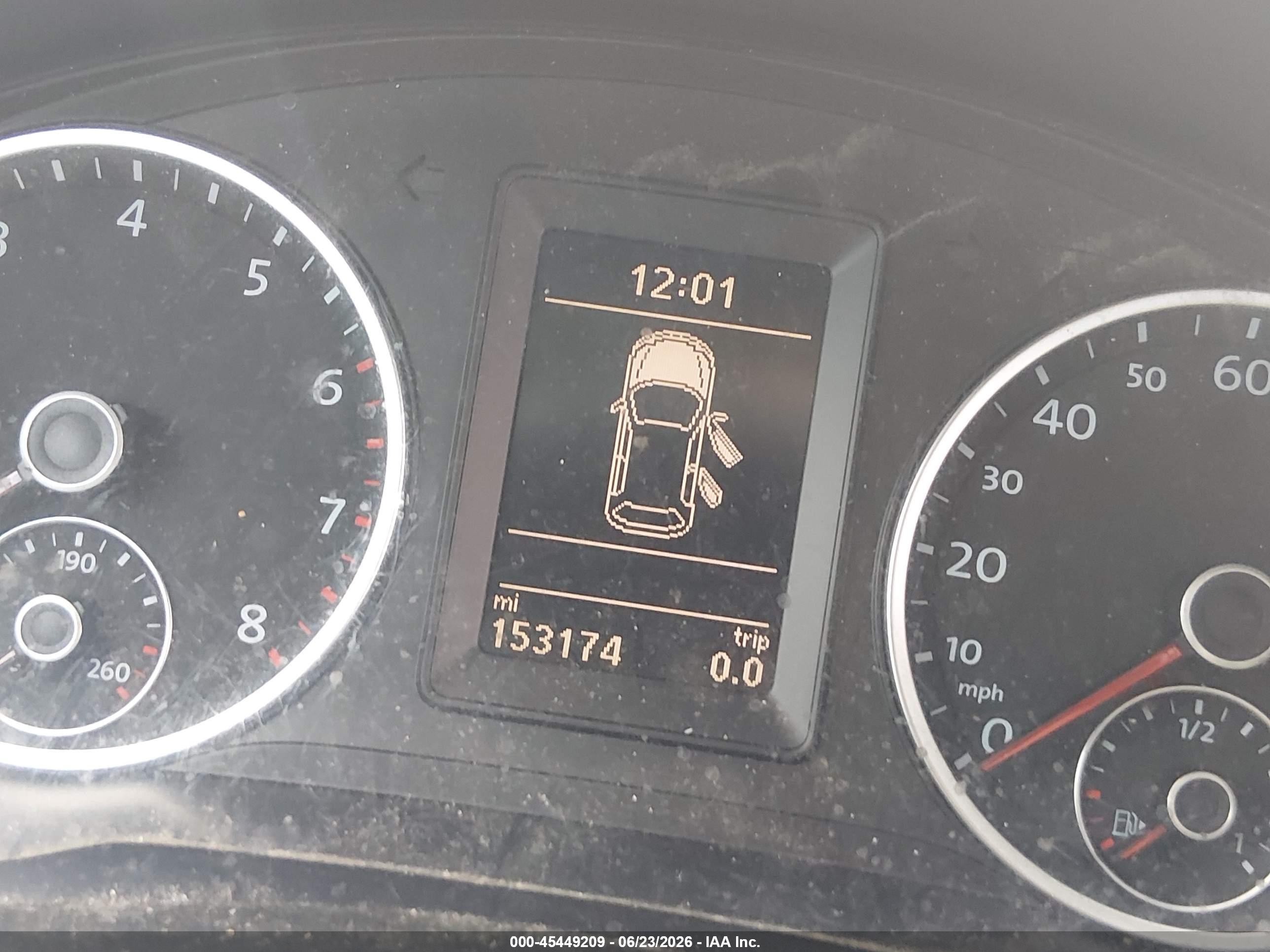 2013 Volkswagen Tiguan S White vin: WVGAV7AX1DW527604