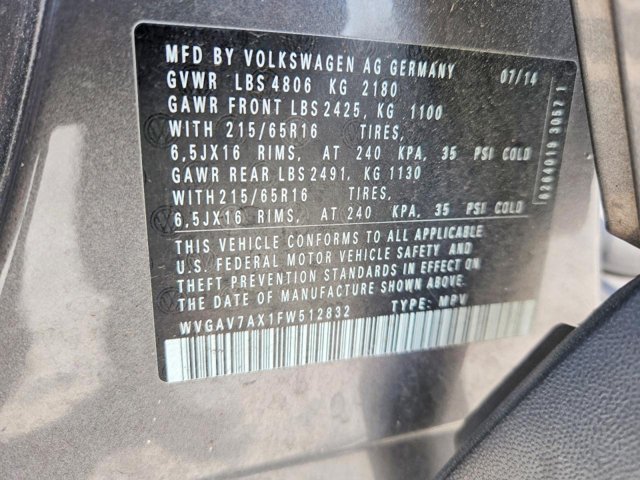 2015 Volkswagen Tiguan S Gray vin: WVGAV7AX1FW512832