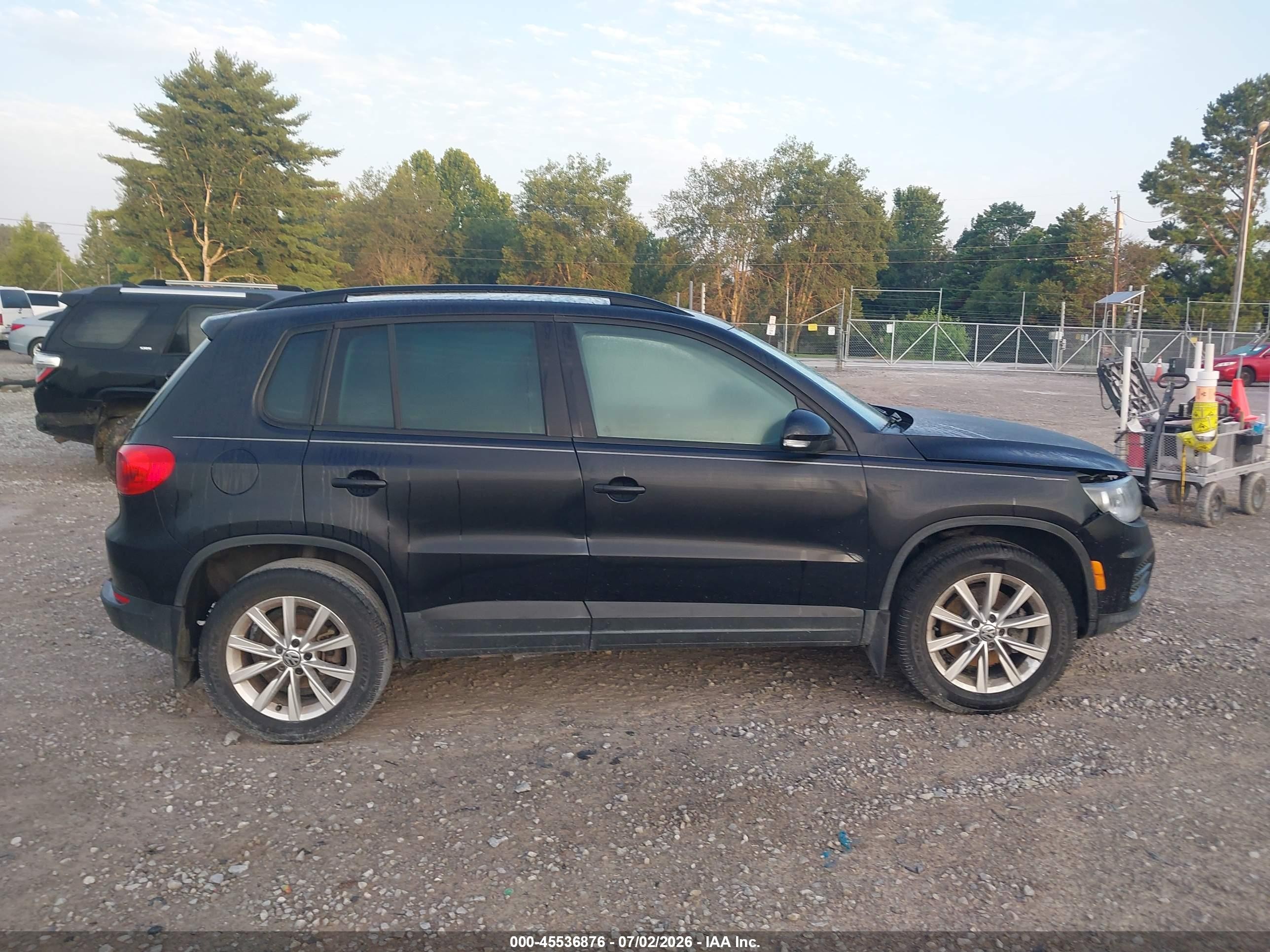 2015 Volkswagen Tiguan Se Black vin: WVGAV7AX1FW567166