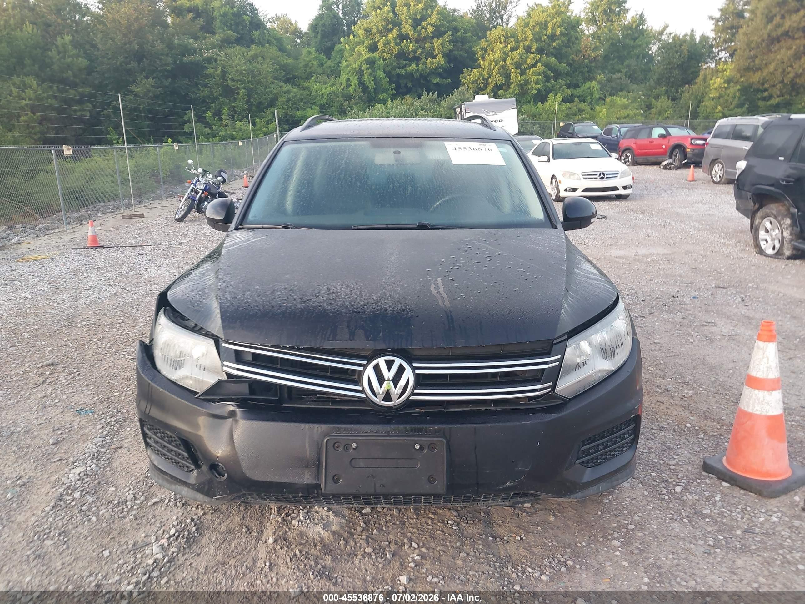 2015 Volkswagen Tiguan Se Black vin: WVGAV7AX1FW567166
