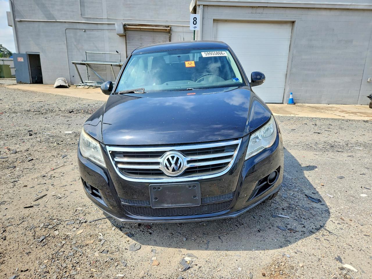 2010 Volkswagen Tiguan S Черный vin: WVGAV7AX2AW511469