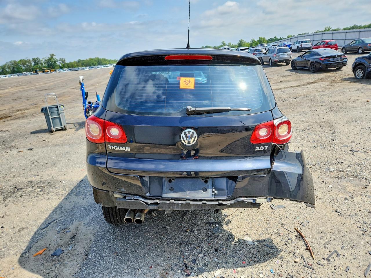 2010 Volkswagen Tiguan S Черный vin: WVGAV7AX2AW511469