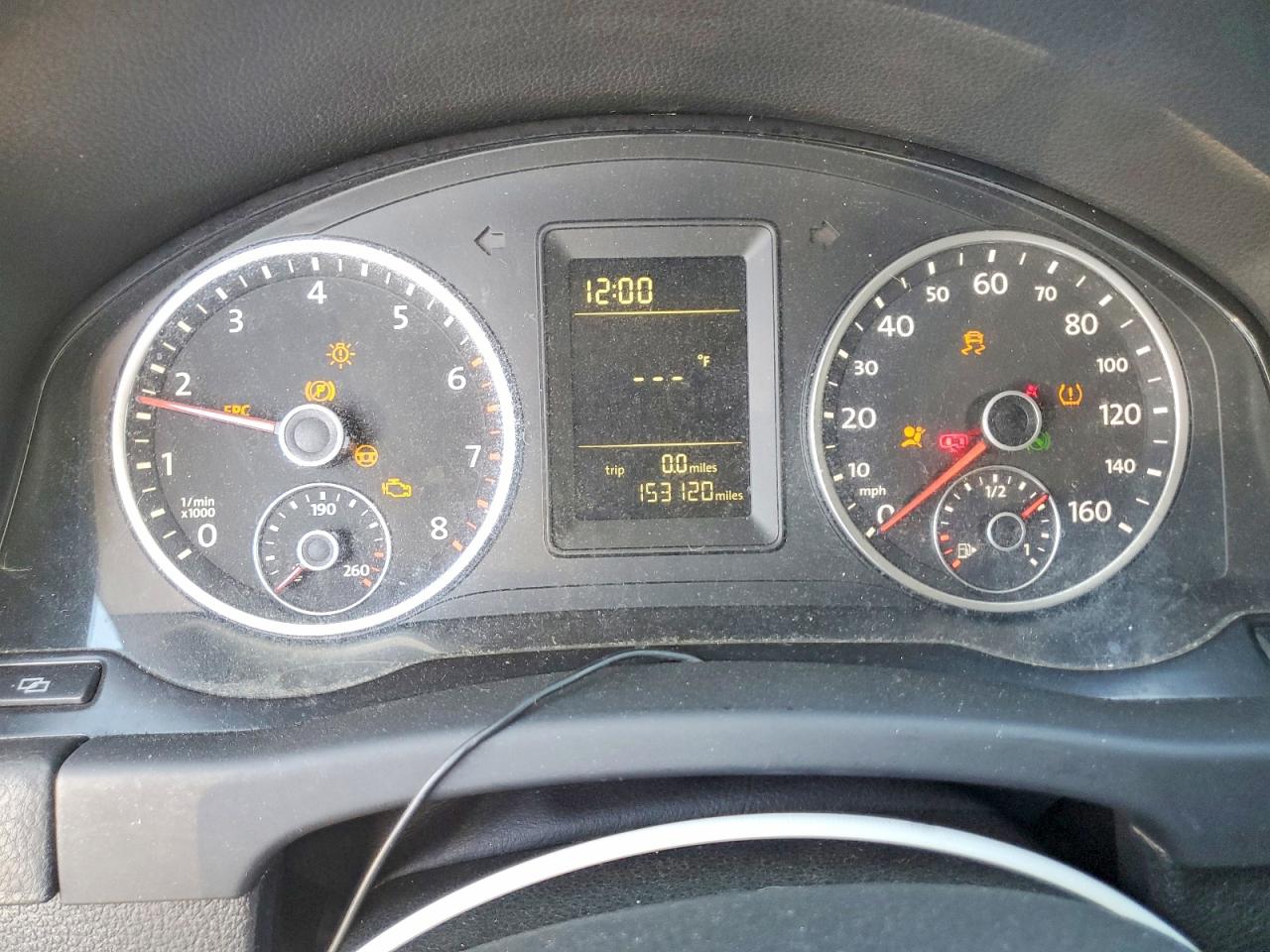 2010 Volkswagen Tiguan S Черный vin: WVGAV7AX2AW515117