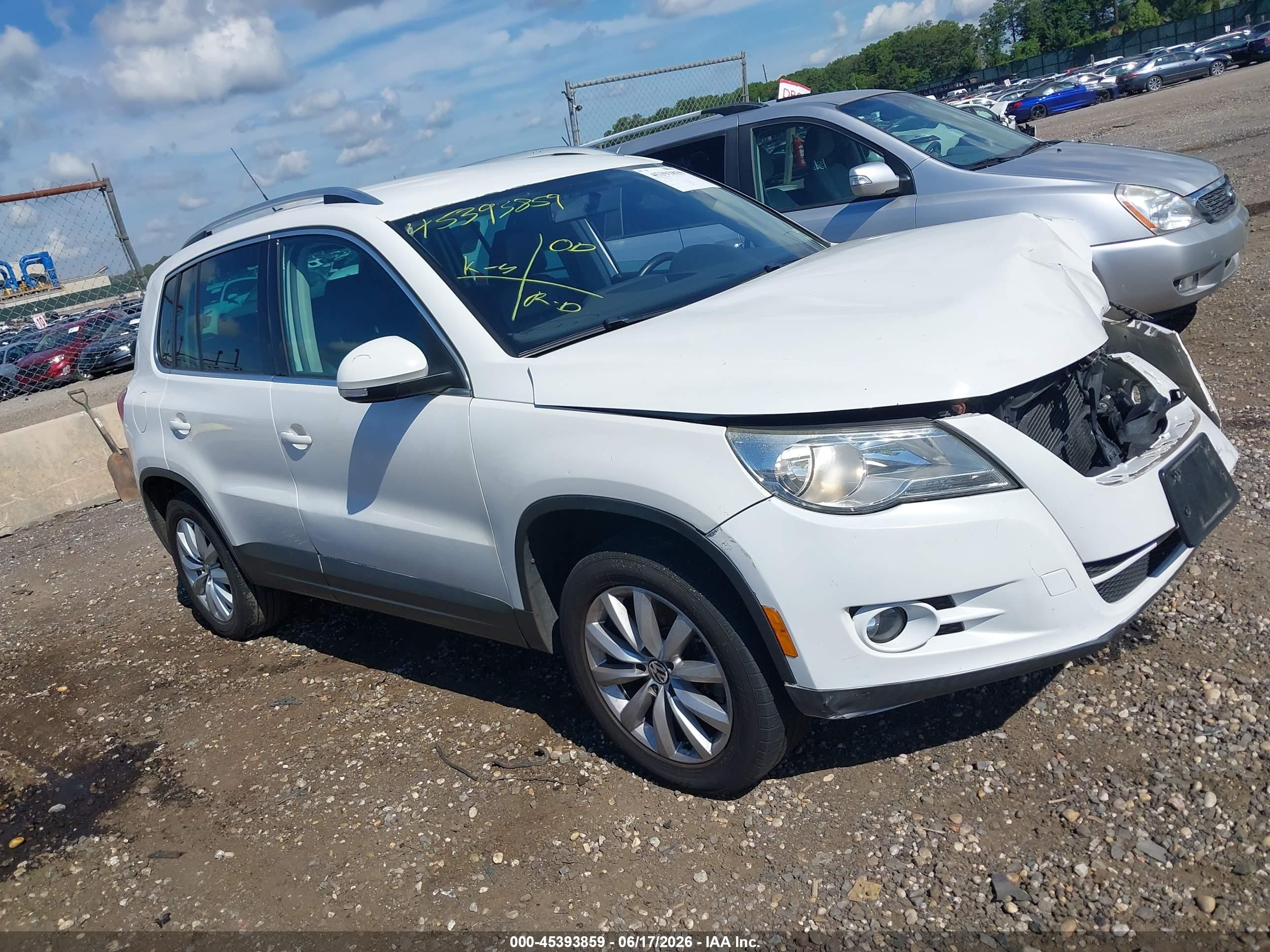 WVGAV7AX2BW508976