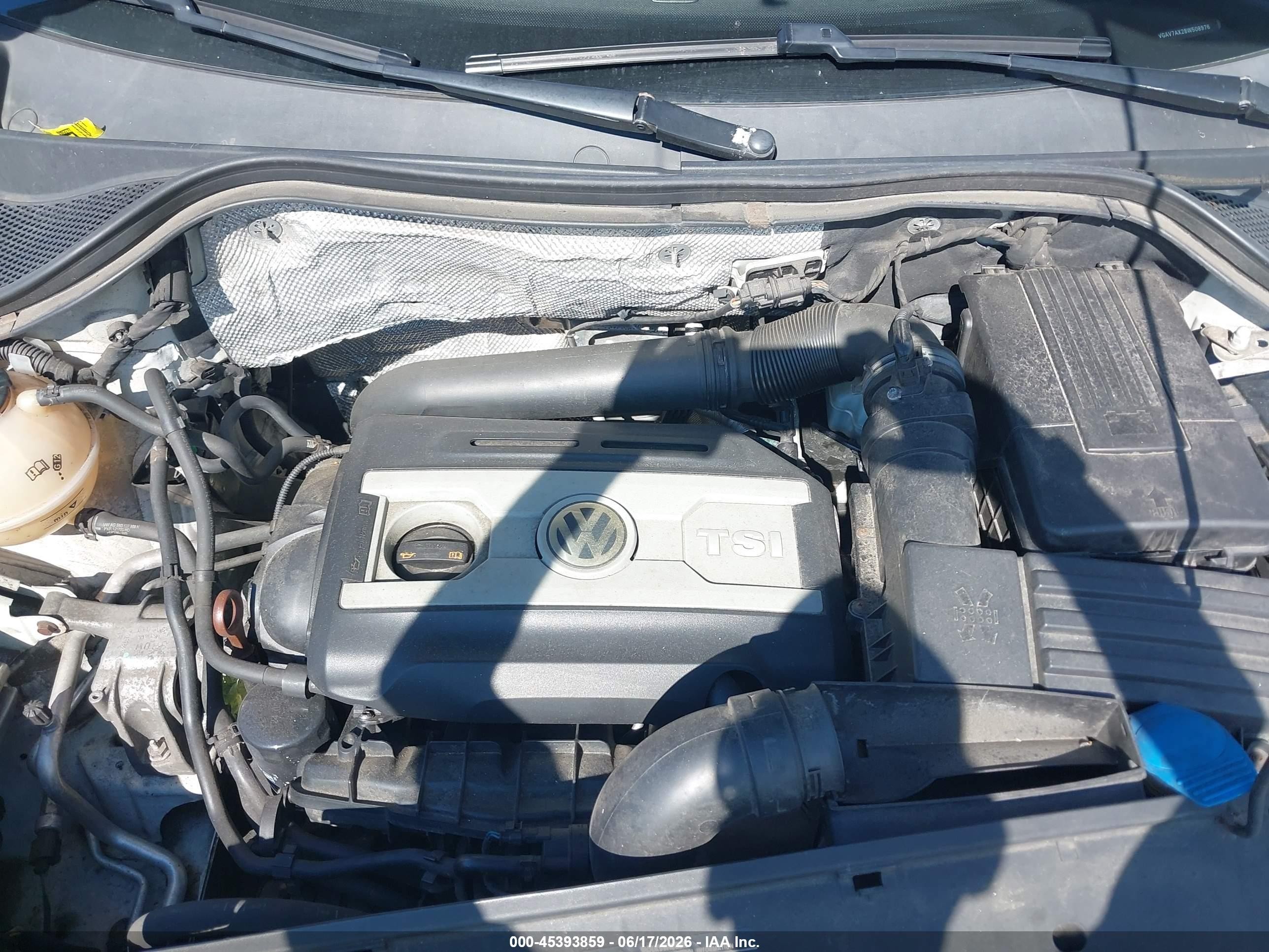2011 Volkswagen Tiguan Se White vin: WVGAV7AX2BW508976