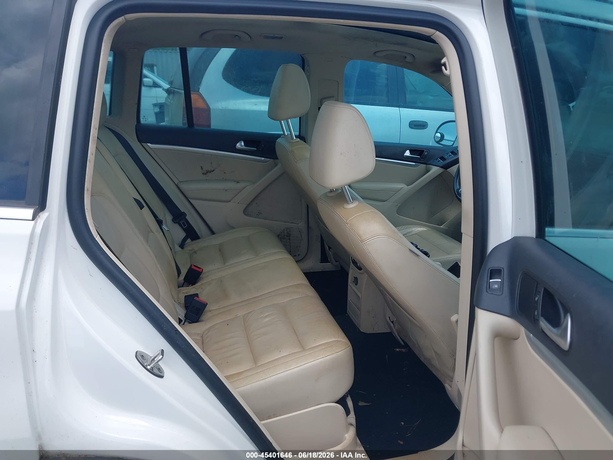 2012 Volkswagen Tiguan Sel White vin: WVGAV7AX2CW557810