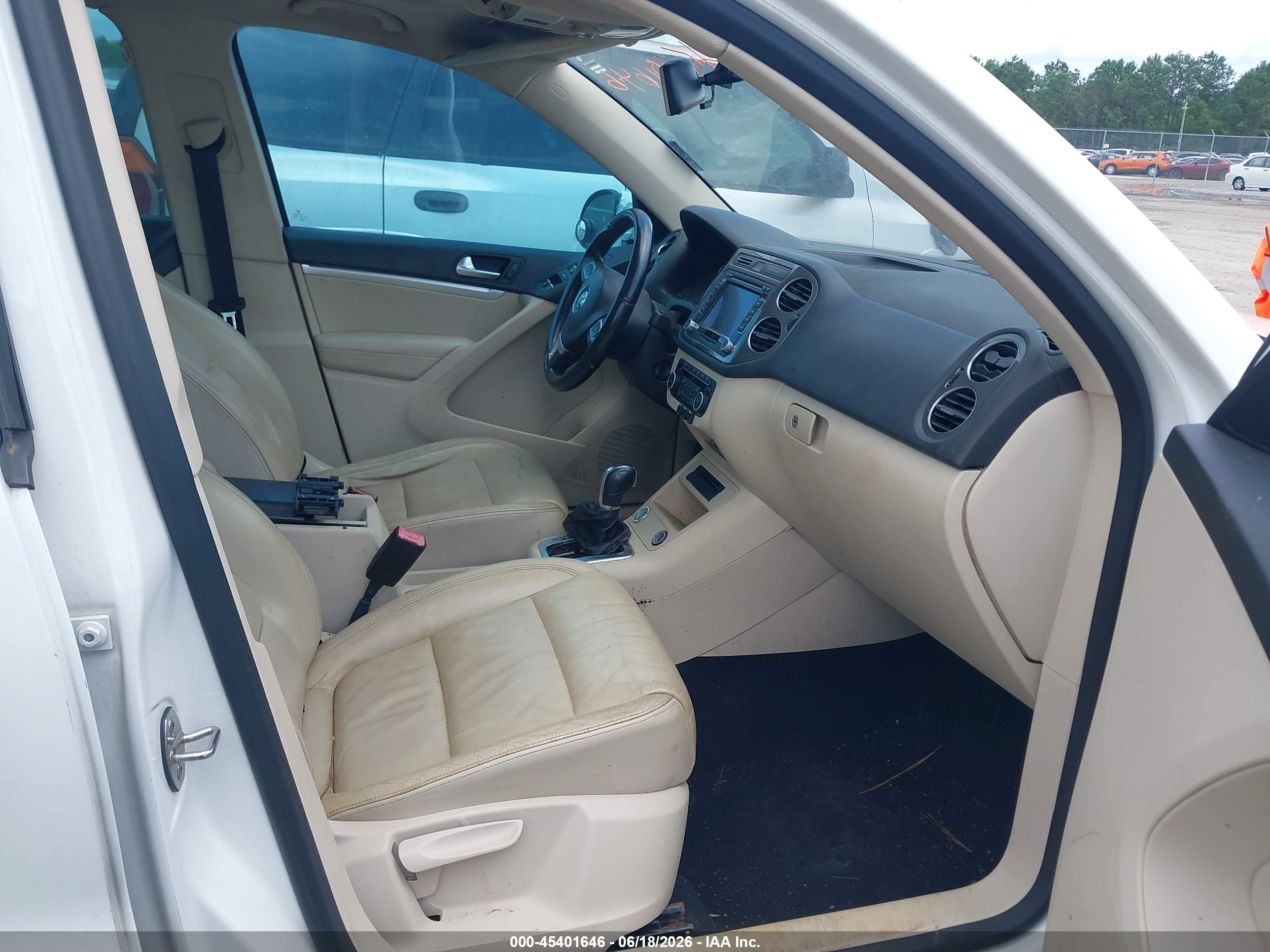 2012 Volkswagen Tiguan Sel White vin: WVGAV7AX2CW557810