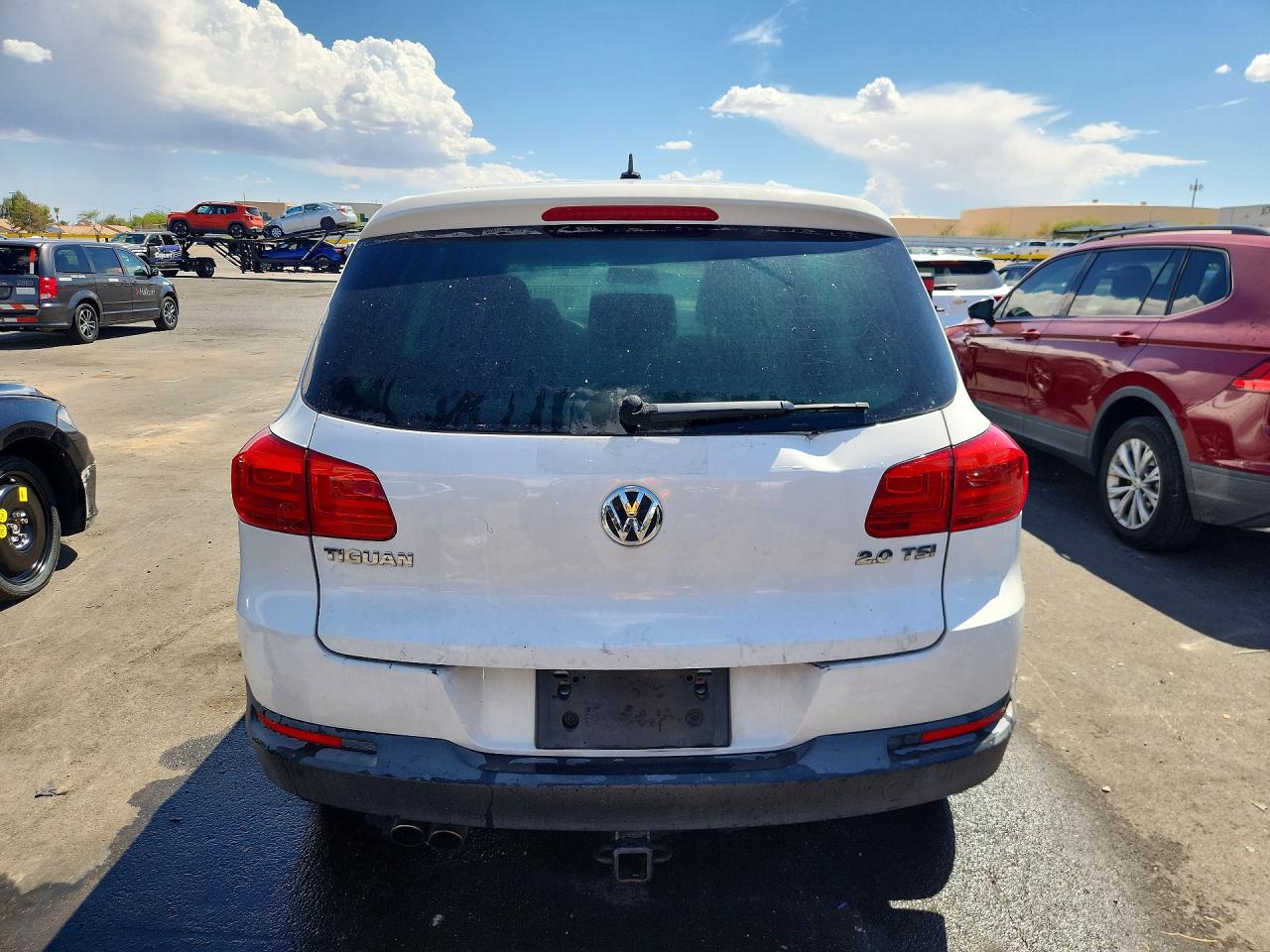2012 Volkswagen Tiguan S White vin: WVGAV7AX2CW584795