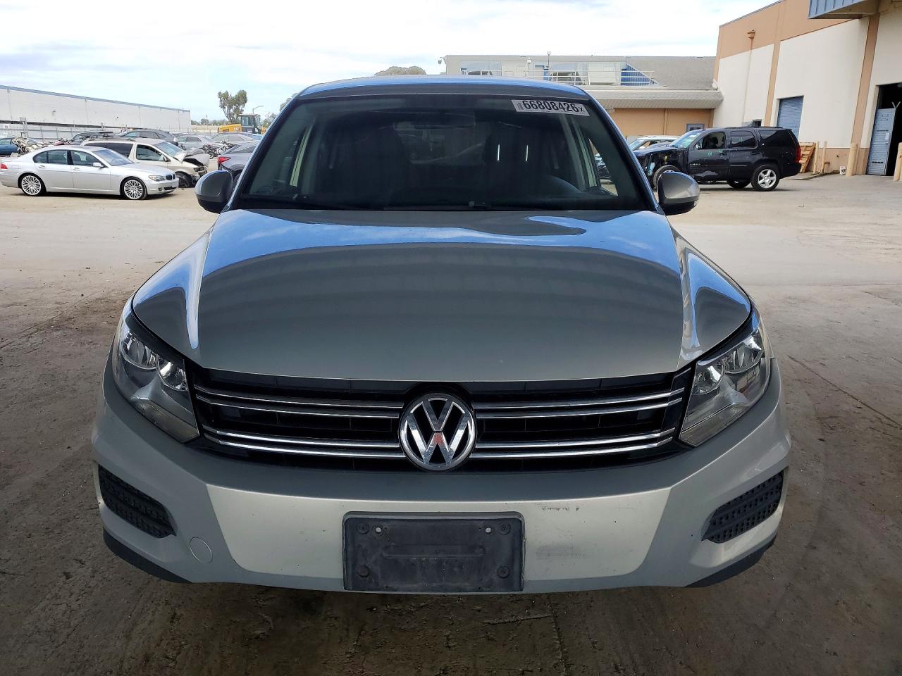 2012 Volkswagen Tiguan S Silver vin: WVGAV7AX2CW607976