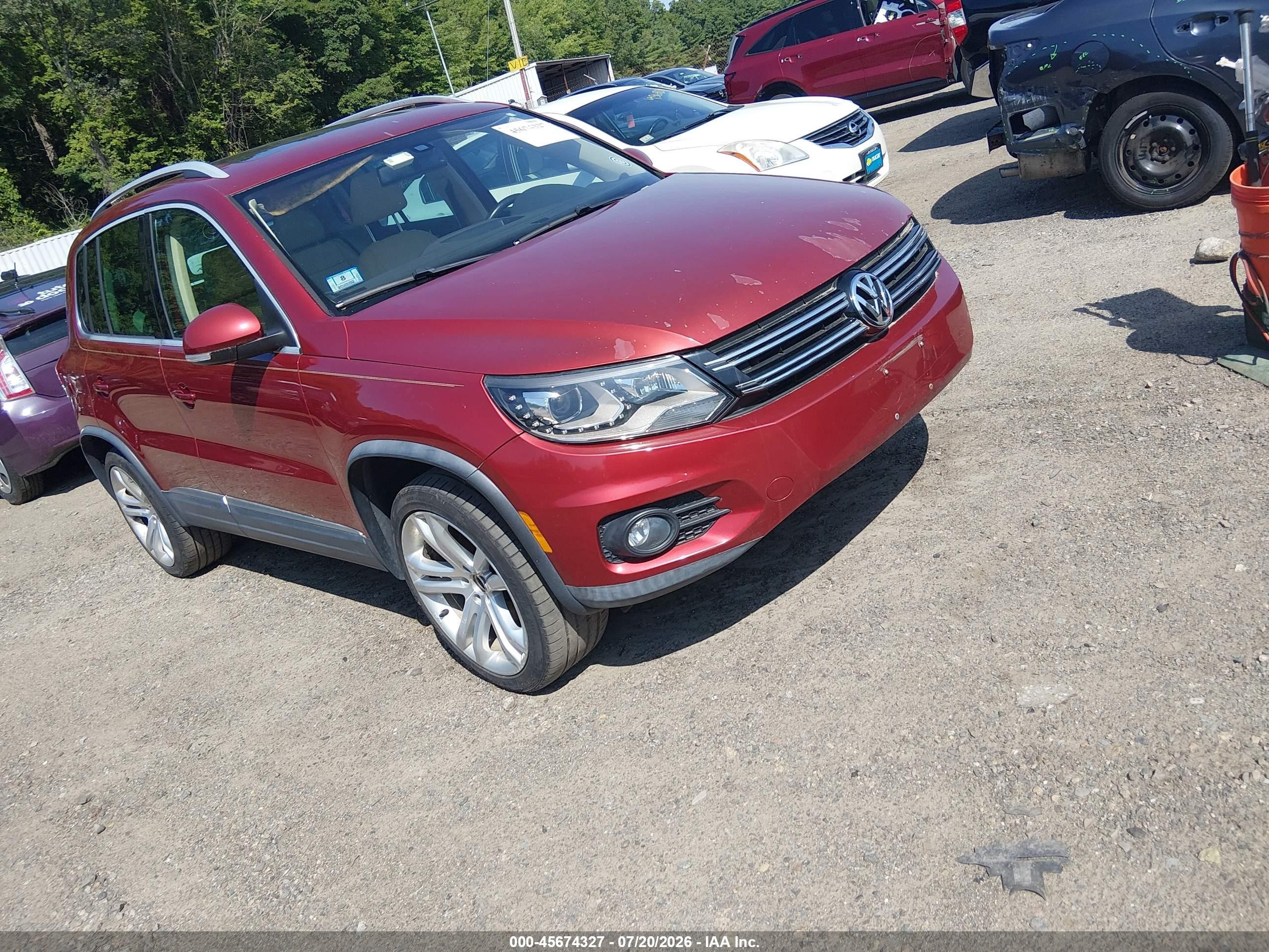 2013 Volkswagen Tiguan Sel Red vin: WVGAV7AX2DW029170