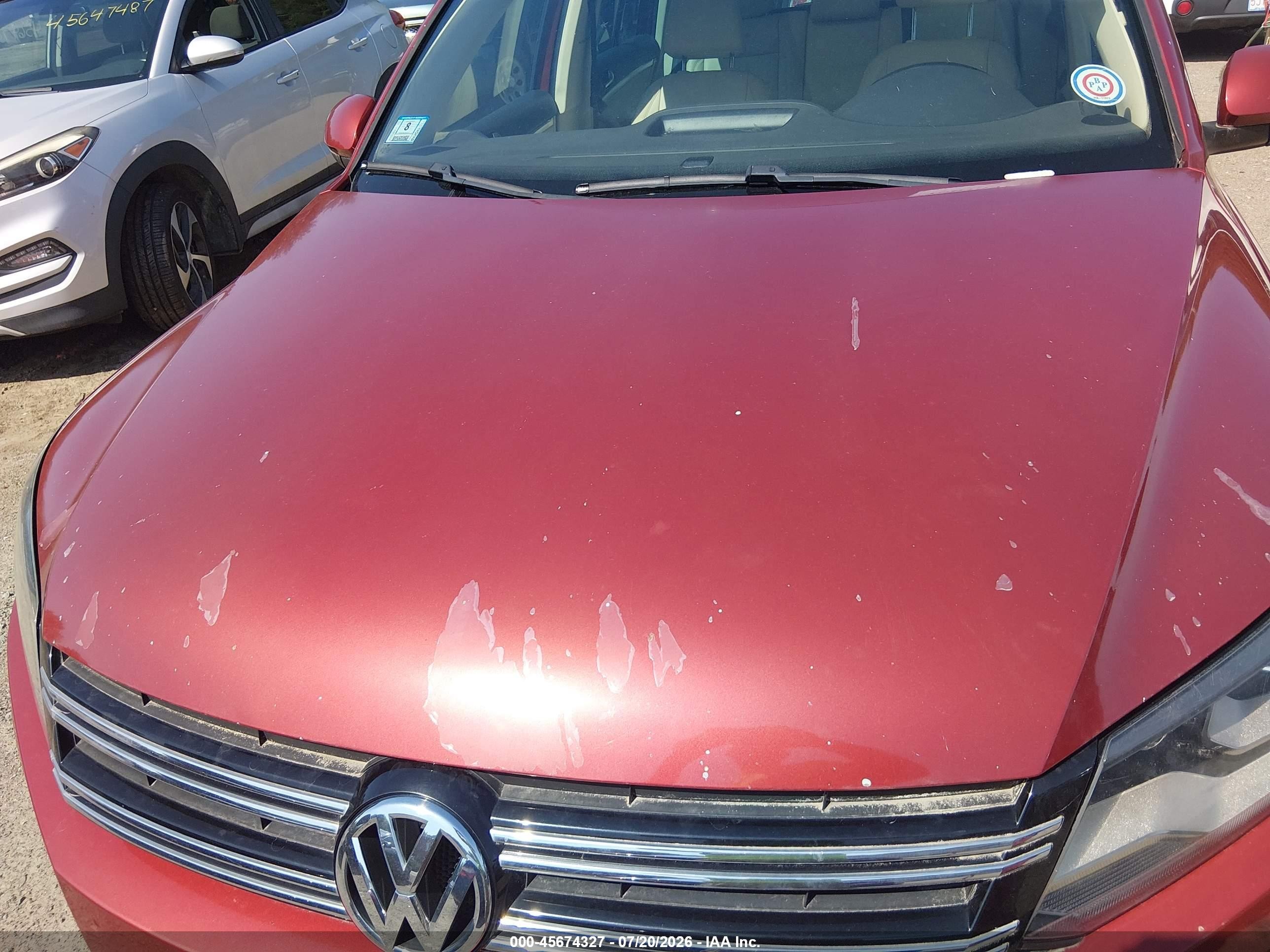 2013 Volkswagen Tiguan Sel Red vin: WVGAV7AX2DW029170