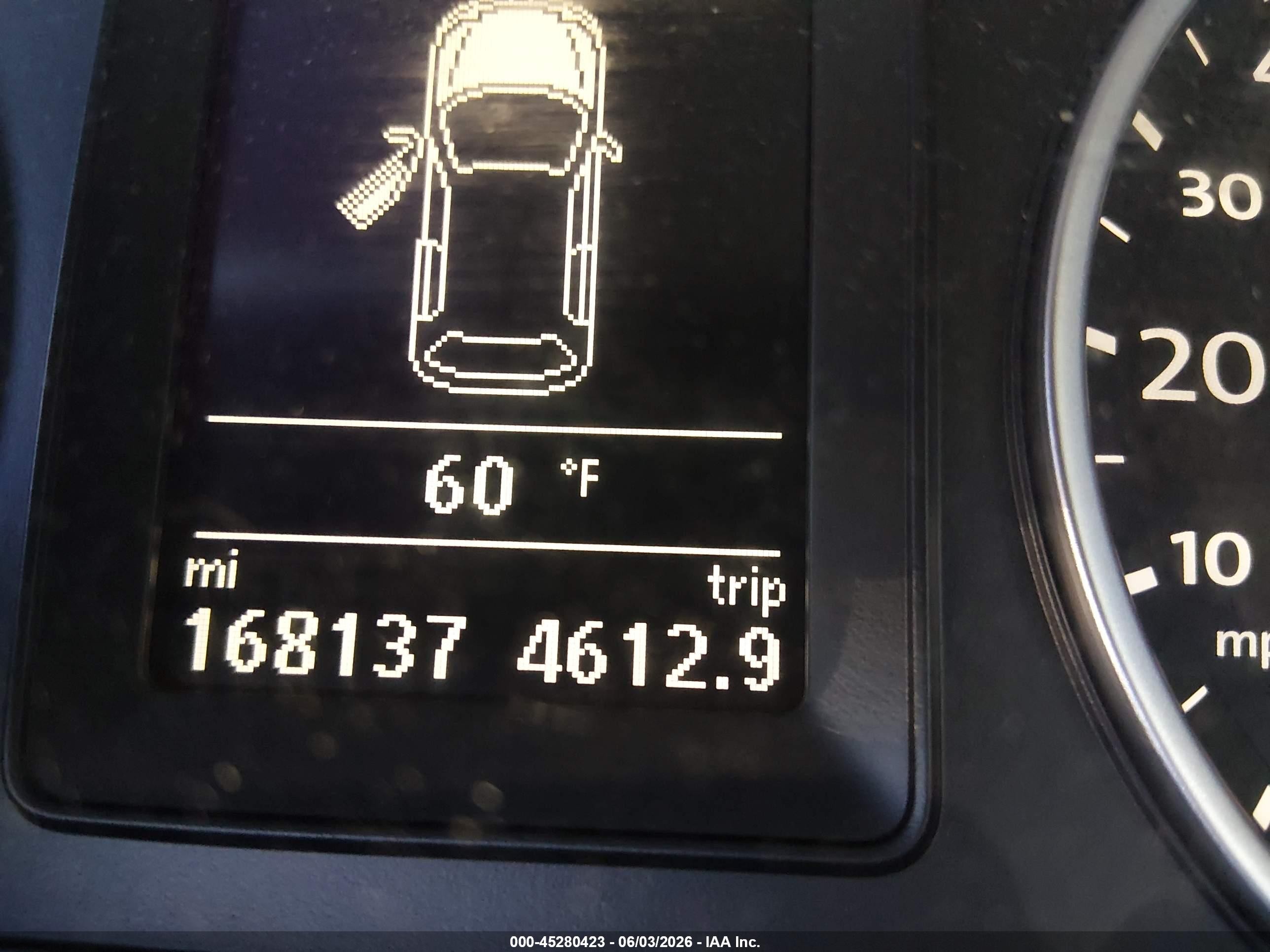 2013 Volkswagen Tiguan S Silver vin: WVGAV7AX2DW520922