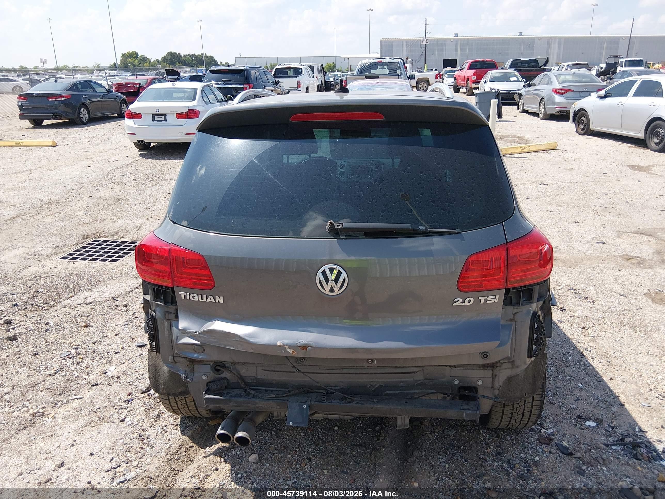 2015 Volkswagen Tiguan R-line Gray vin: WVGAV7AX2FW068716
