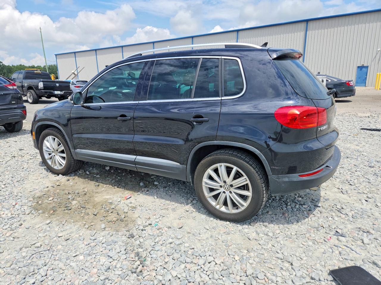 2015 Volkswagen Tiguan S Black vin: WVGAV7AX2FW504531