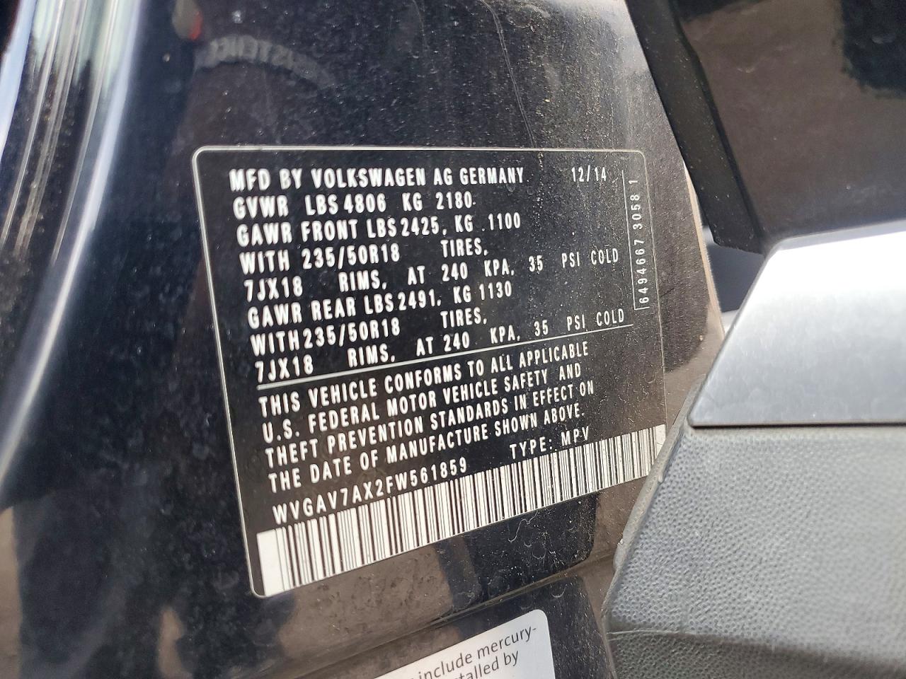 2015 Volkswagen Tiguan S Черный vin: WVGAV7AX2FW561859