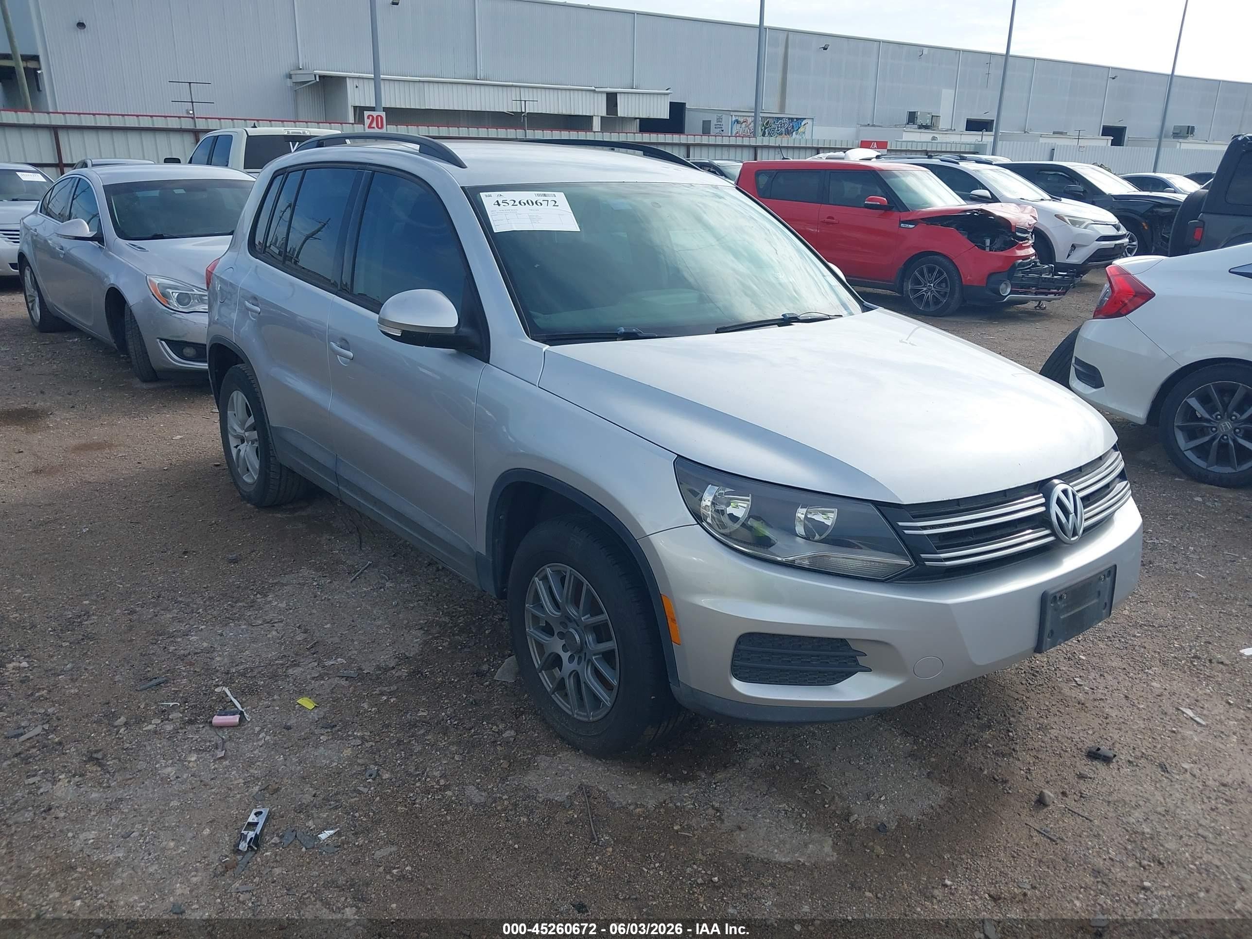 WVGAV7AX2FW562560