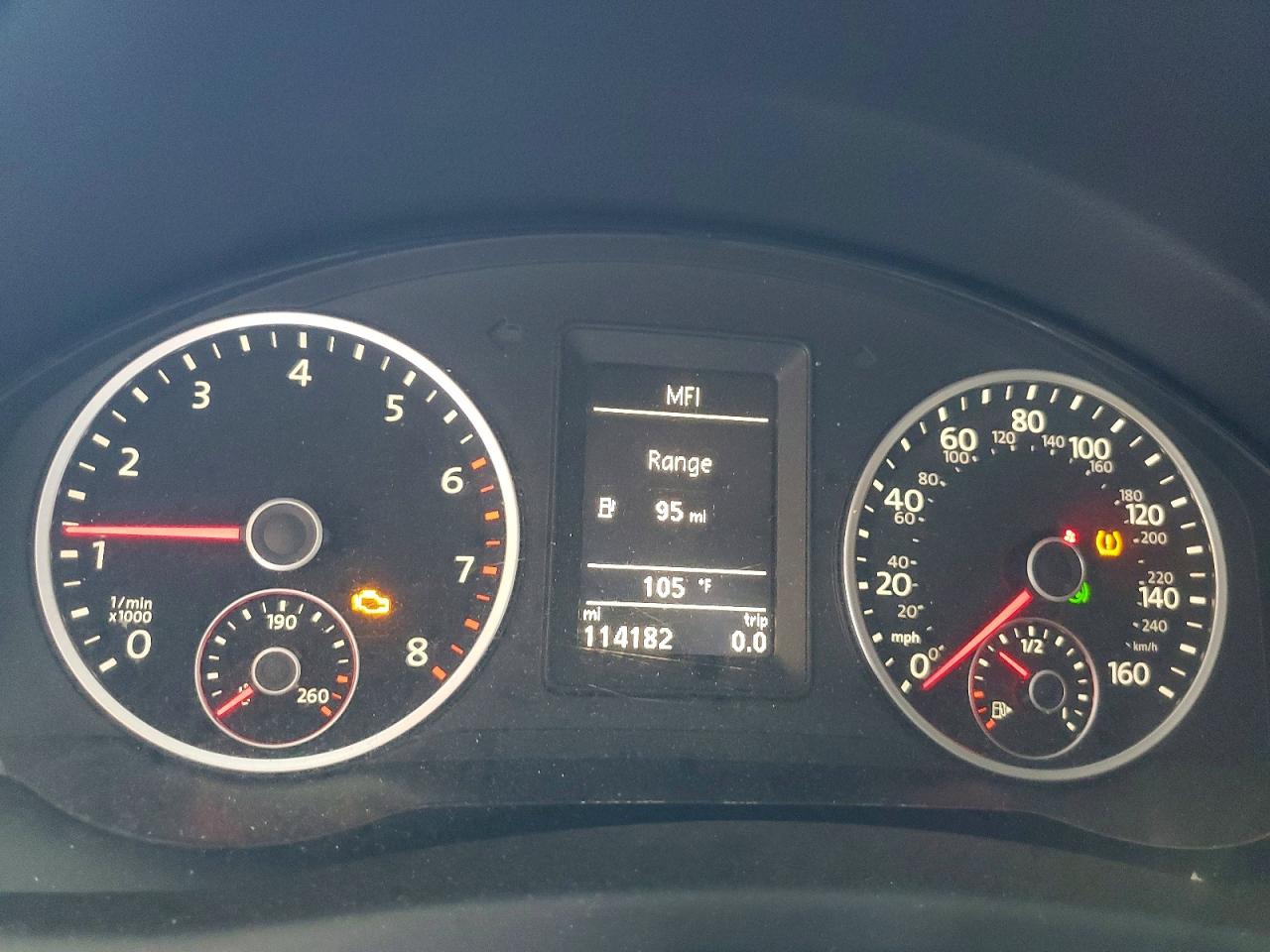 2015 Volkswagen Tiguan S White vin: WVGAV7AX2FW565345