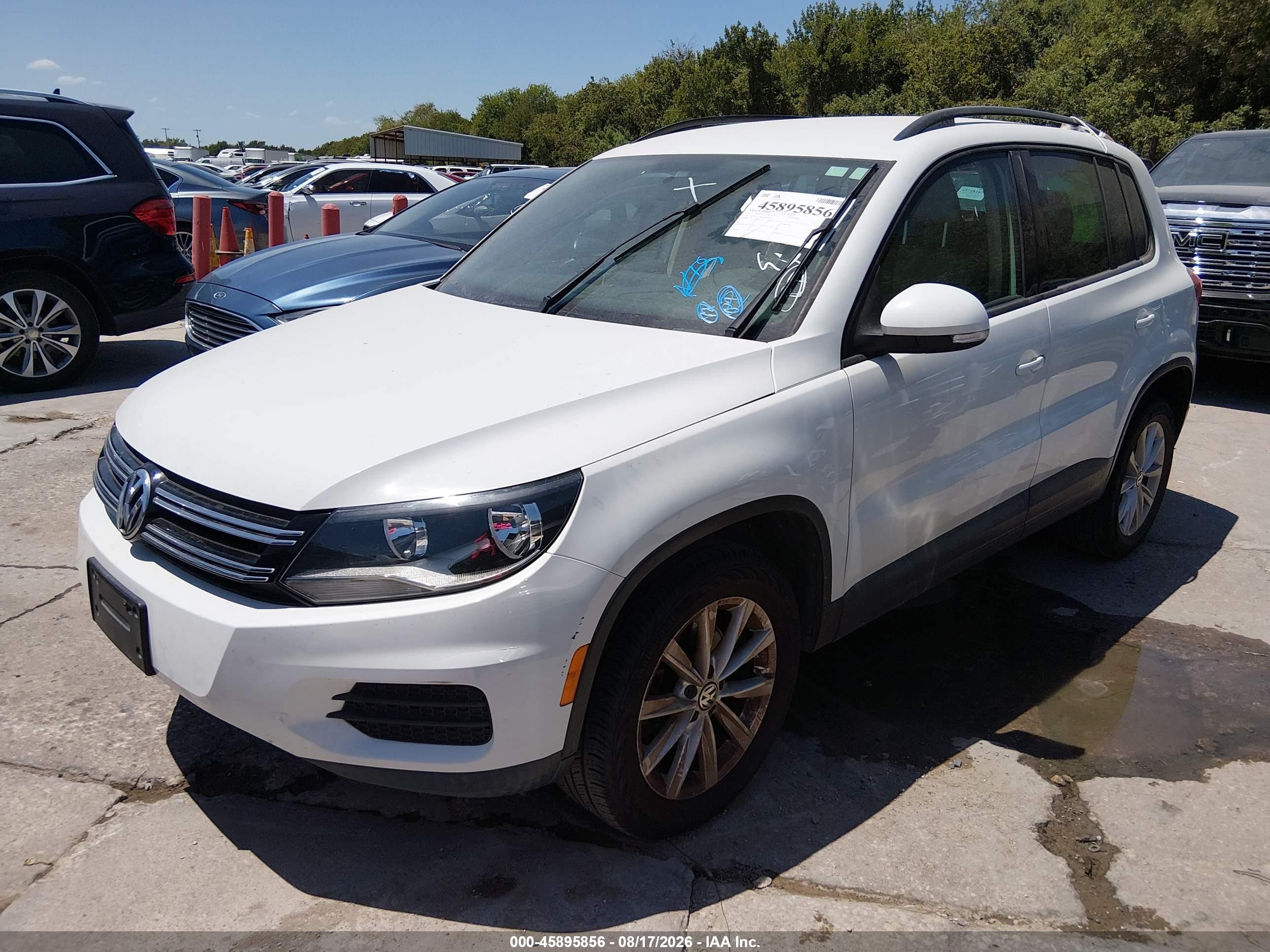 2015 Volkswagen Tiguan Se White vin: WVGAV7AX2FW607058